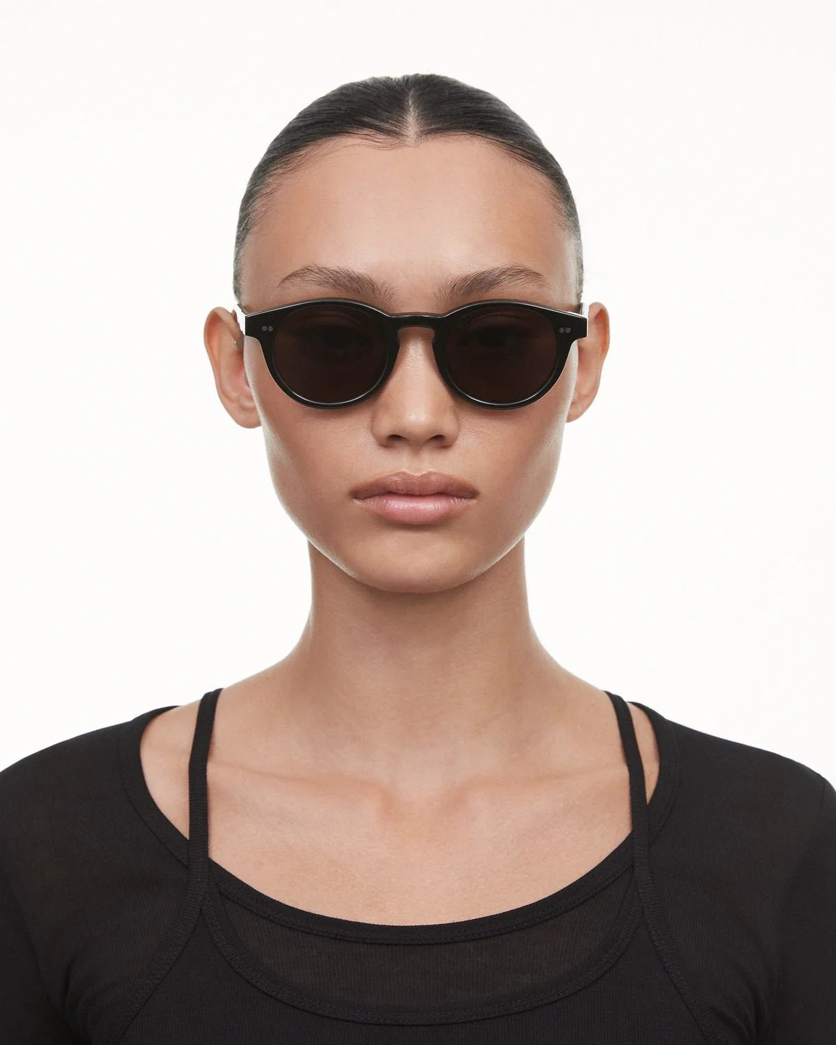 03 Core 2024 / Black & Black Lens - Image 5