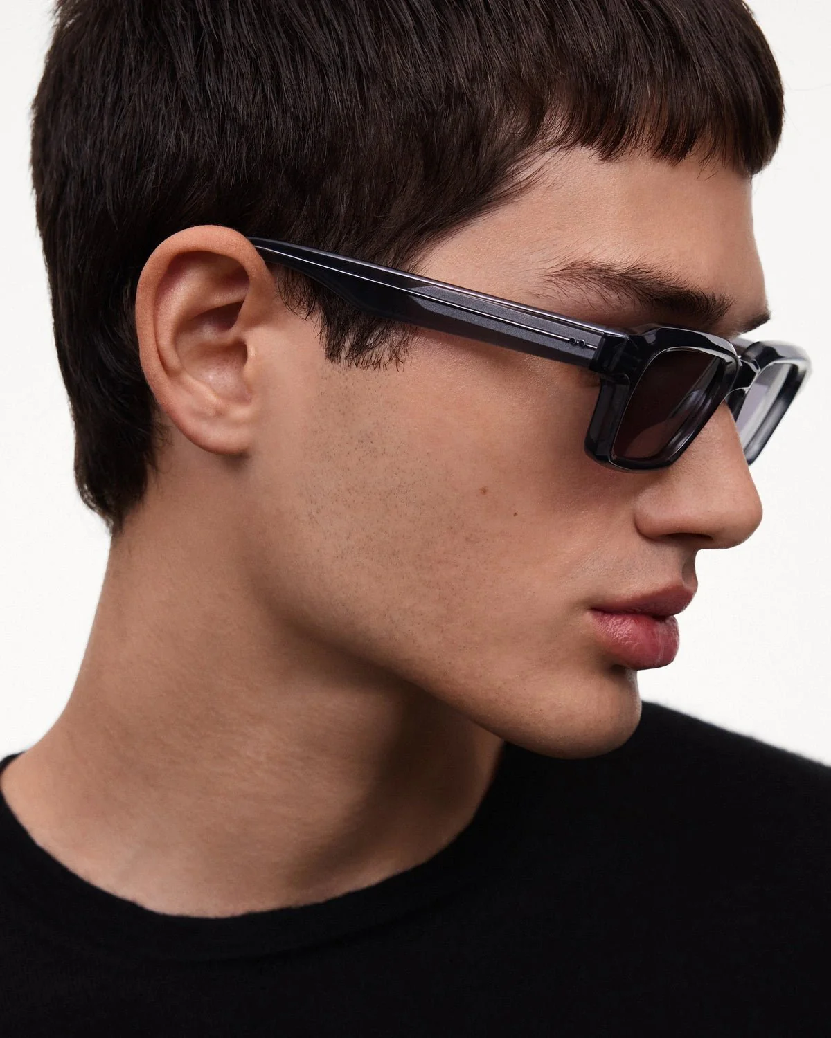 03 Core / Dark Grey & Grey Lens - Image 3