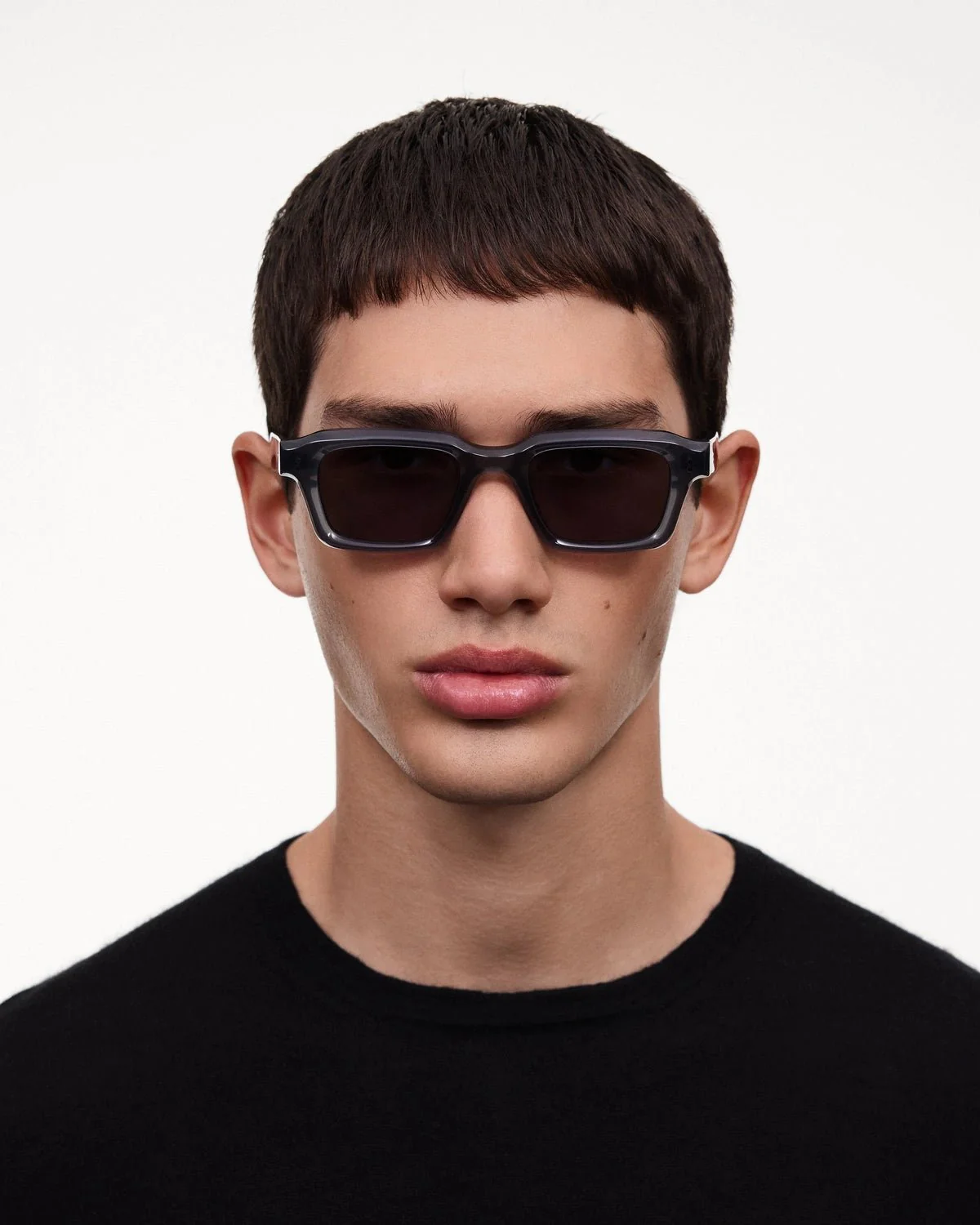 03 Core / Dark Grey & Grey Lens - Image 4