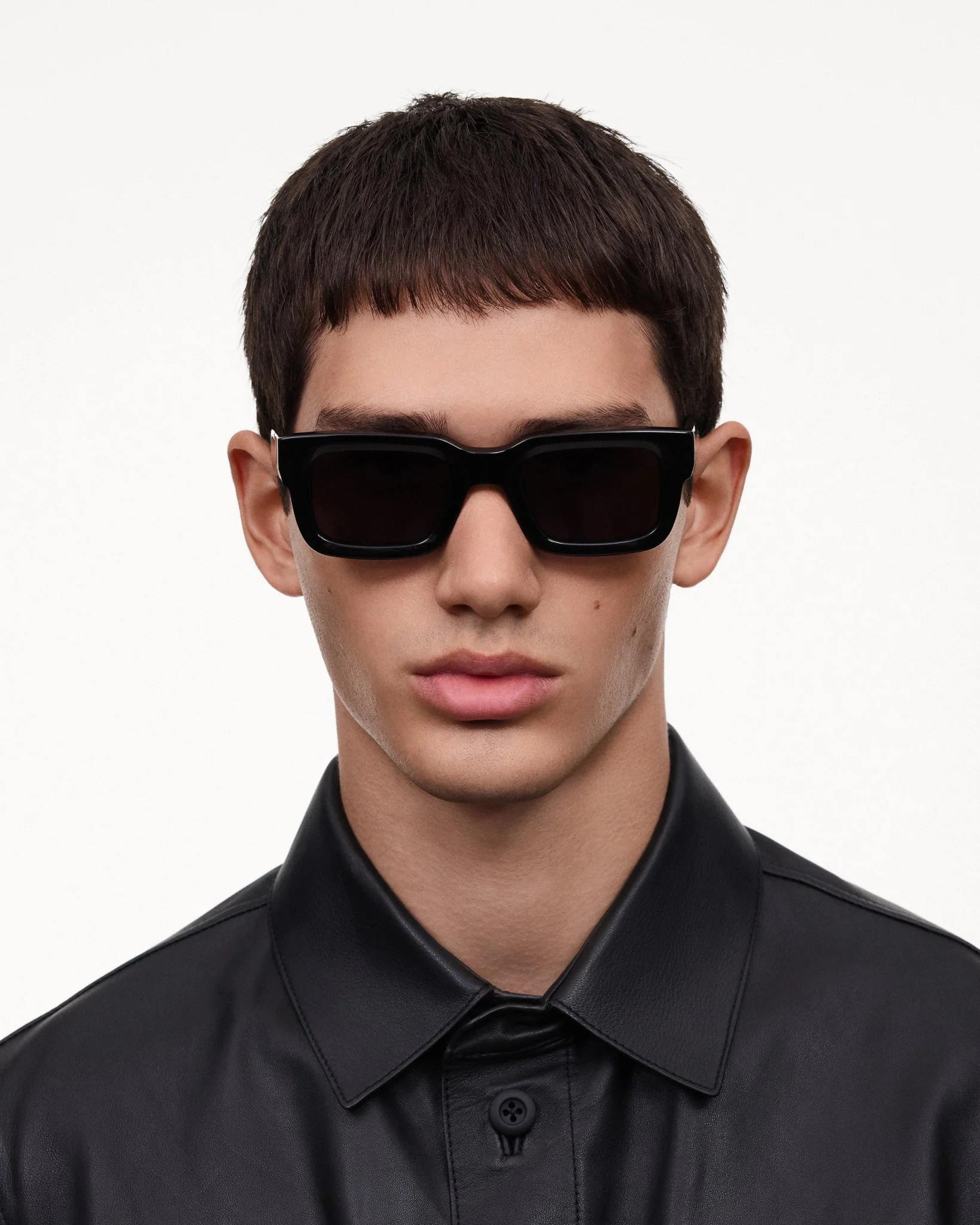 05 Core / Black & Black Lens - Image 4
