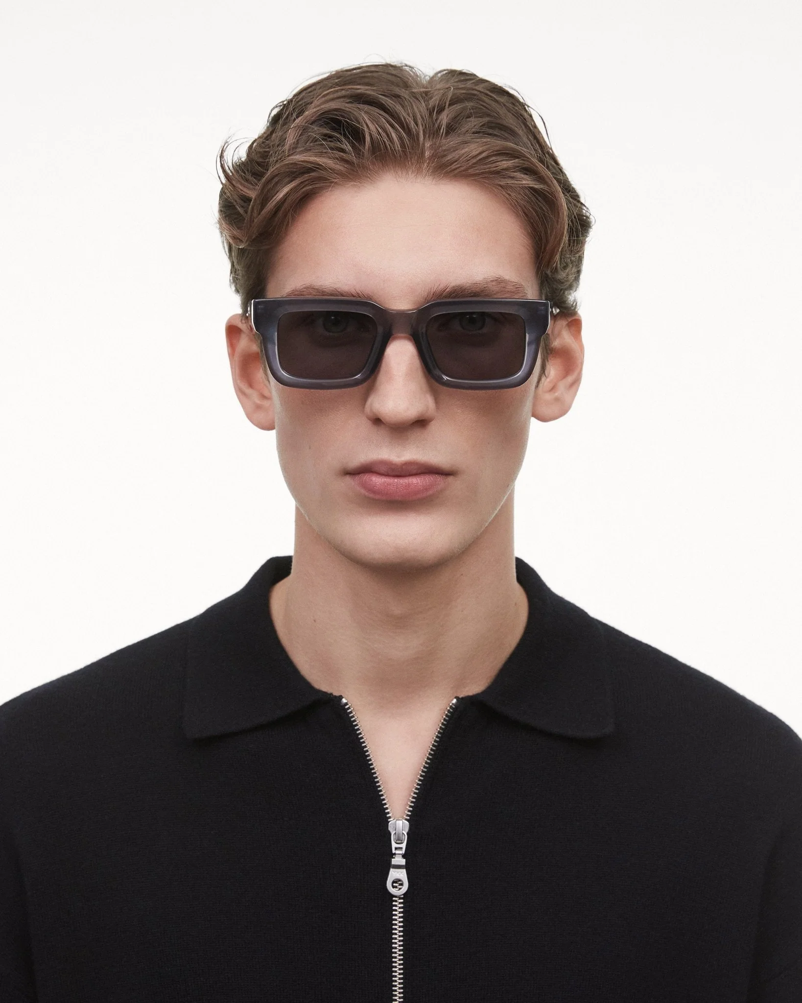 05 Core / Dark Grey & Grey Lens - Image 3