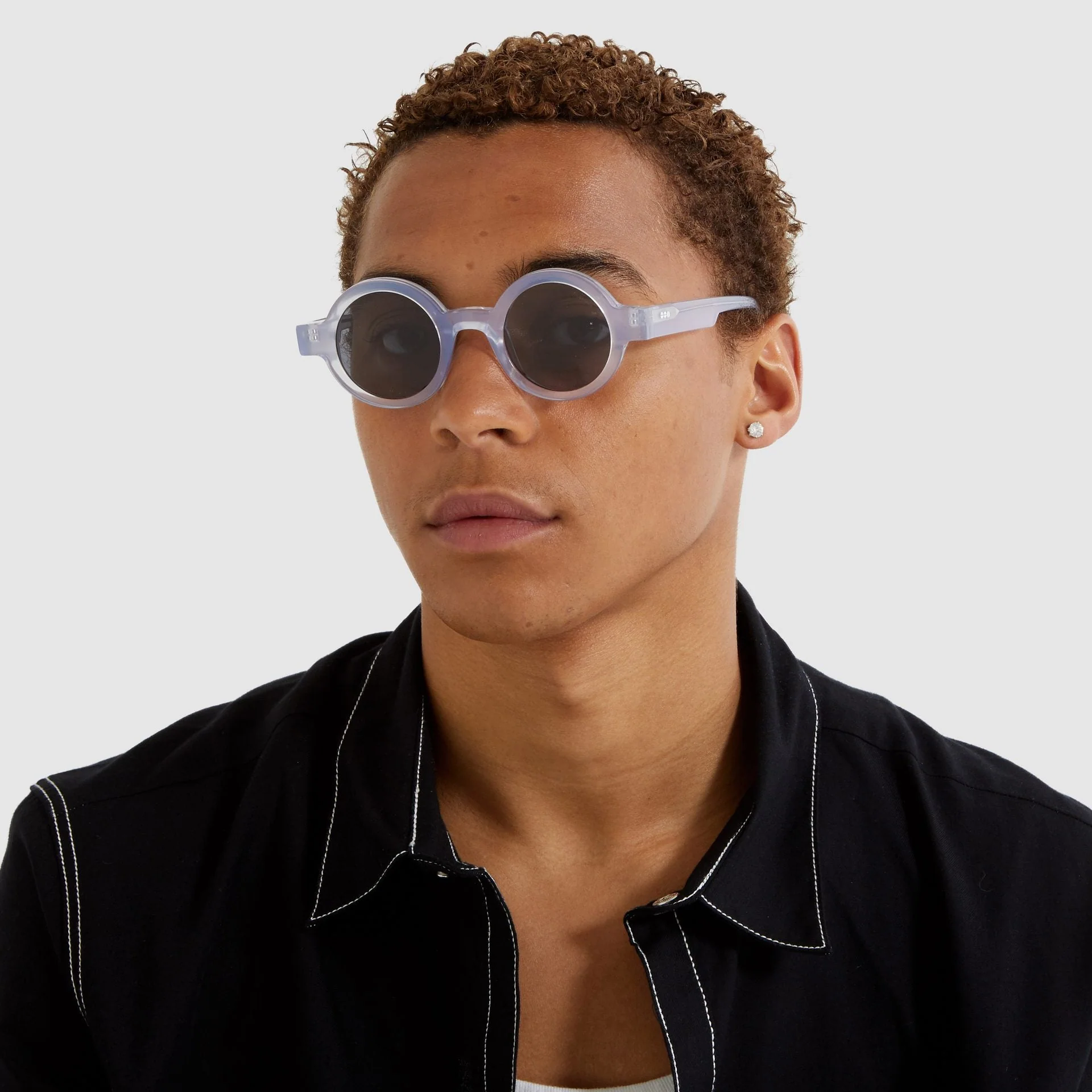 Adrian / Illusion & Grey Lens - Image 3