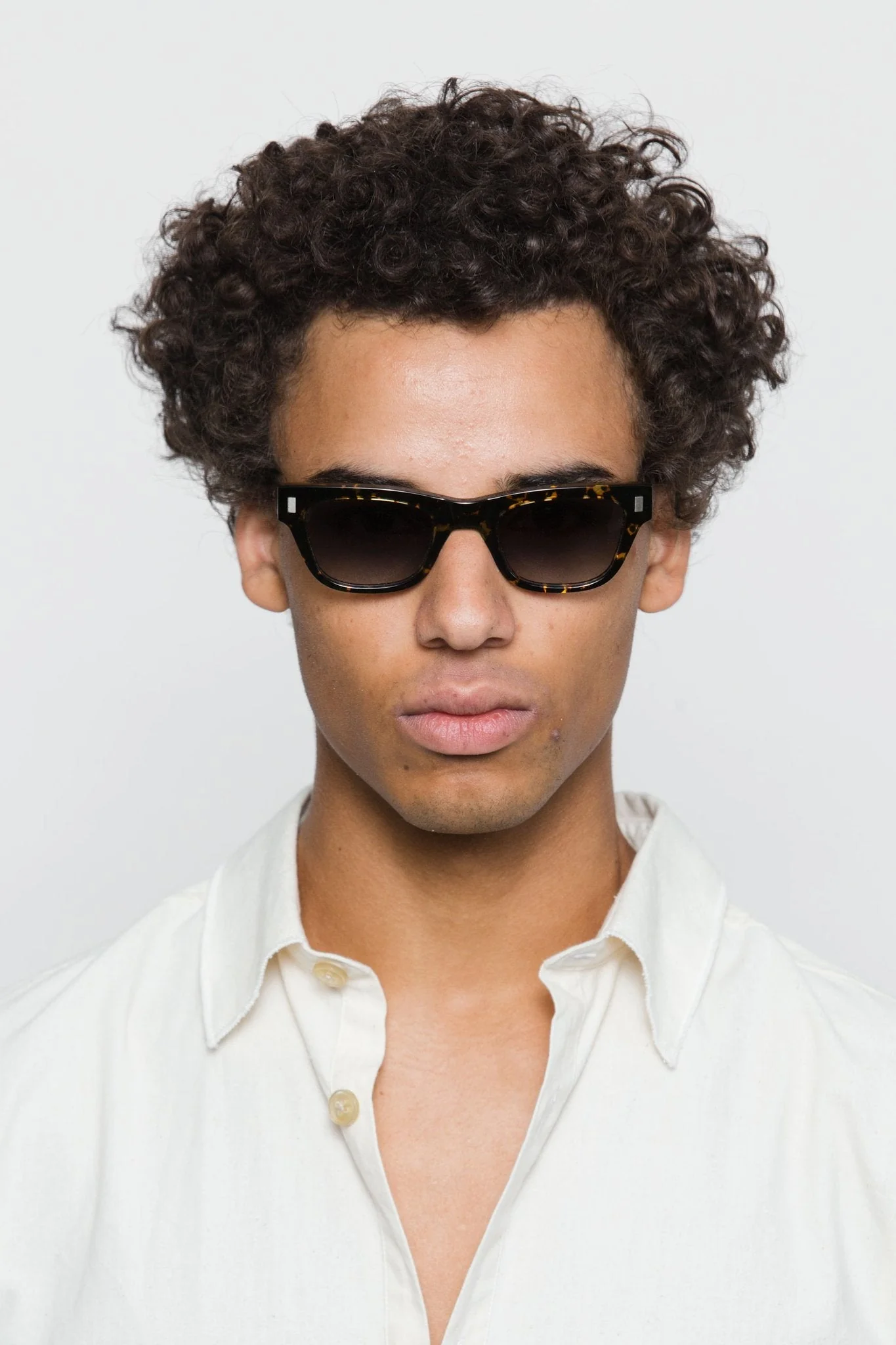 Aki / Brown Tortoise Acetate & Grey Gradient Lens - Image 5