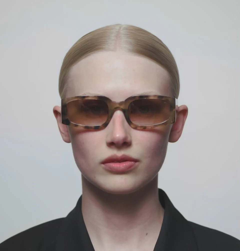Alex / Coquina & Brown Lens - Image 5