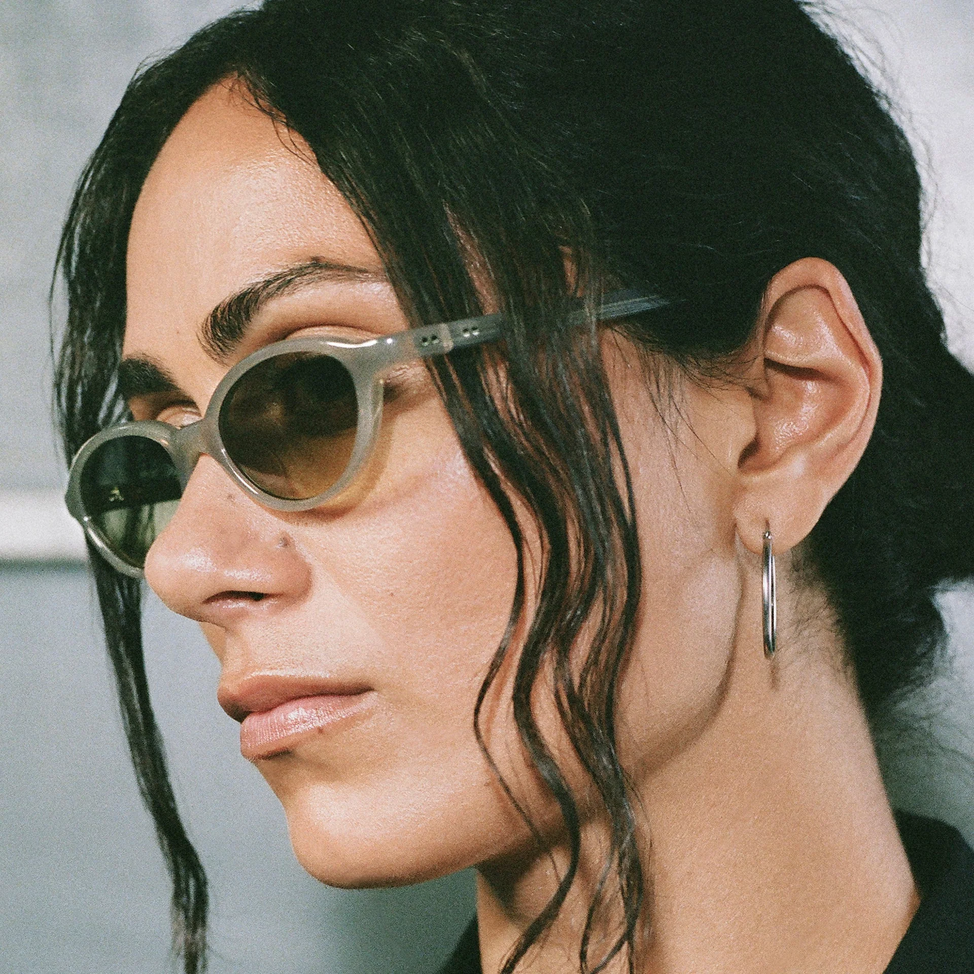 Alien / Grey Acetate & Meadow Gradient Lens - Image 6
