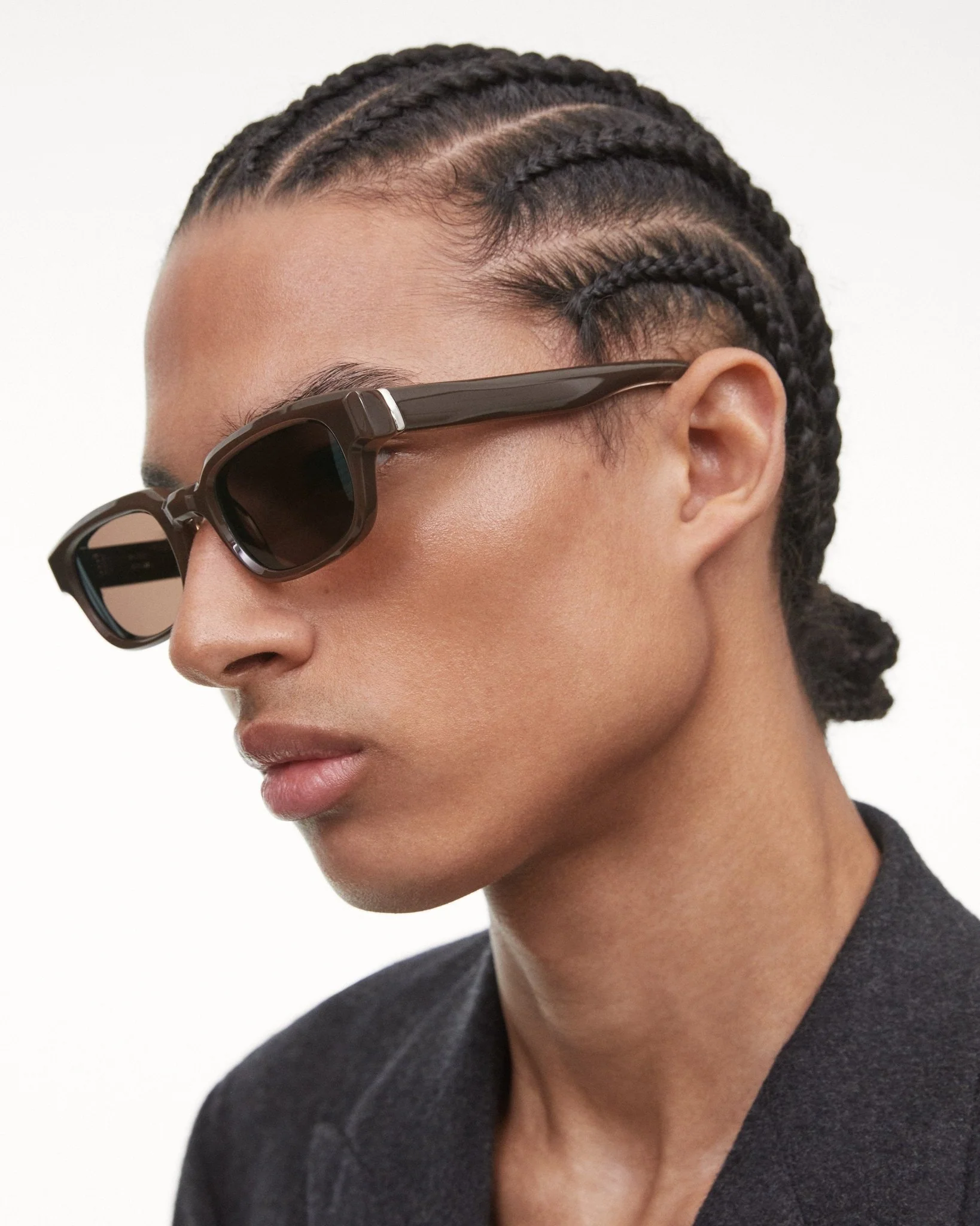 Alter / Brown & Brown Lens - Image 5