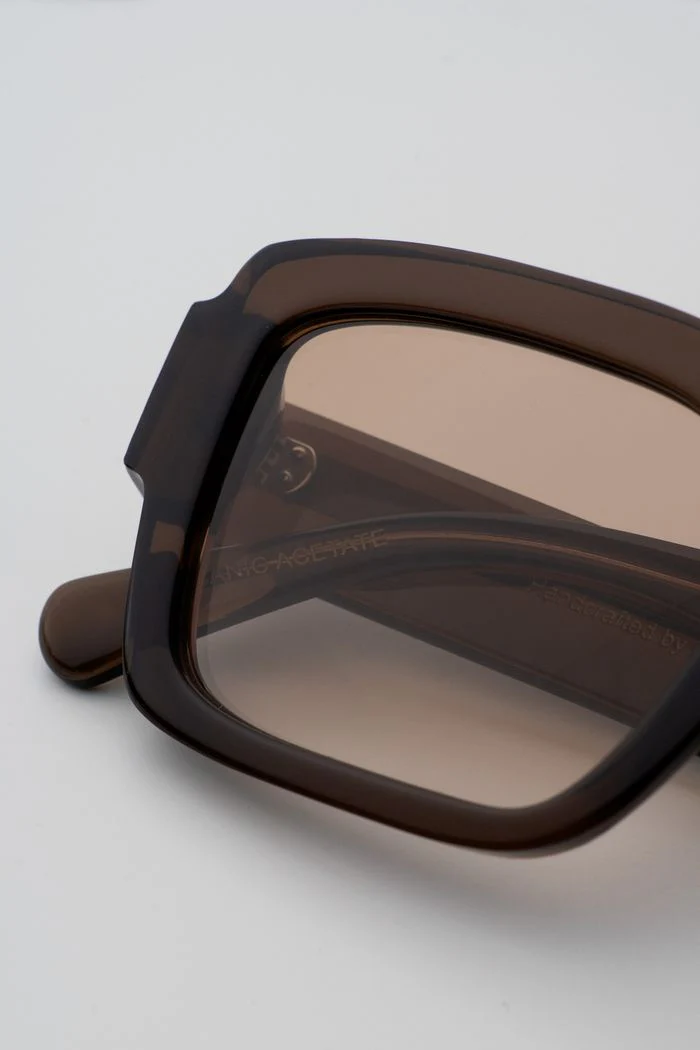 Apollo / Cola Acetate & Brown Gradient Lens - Image 4