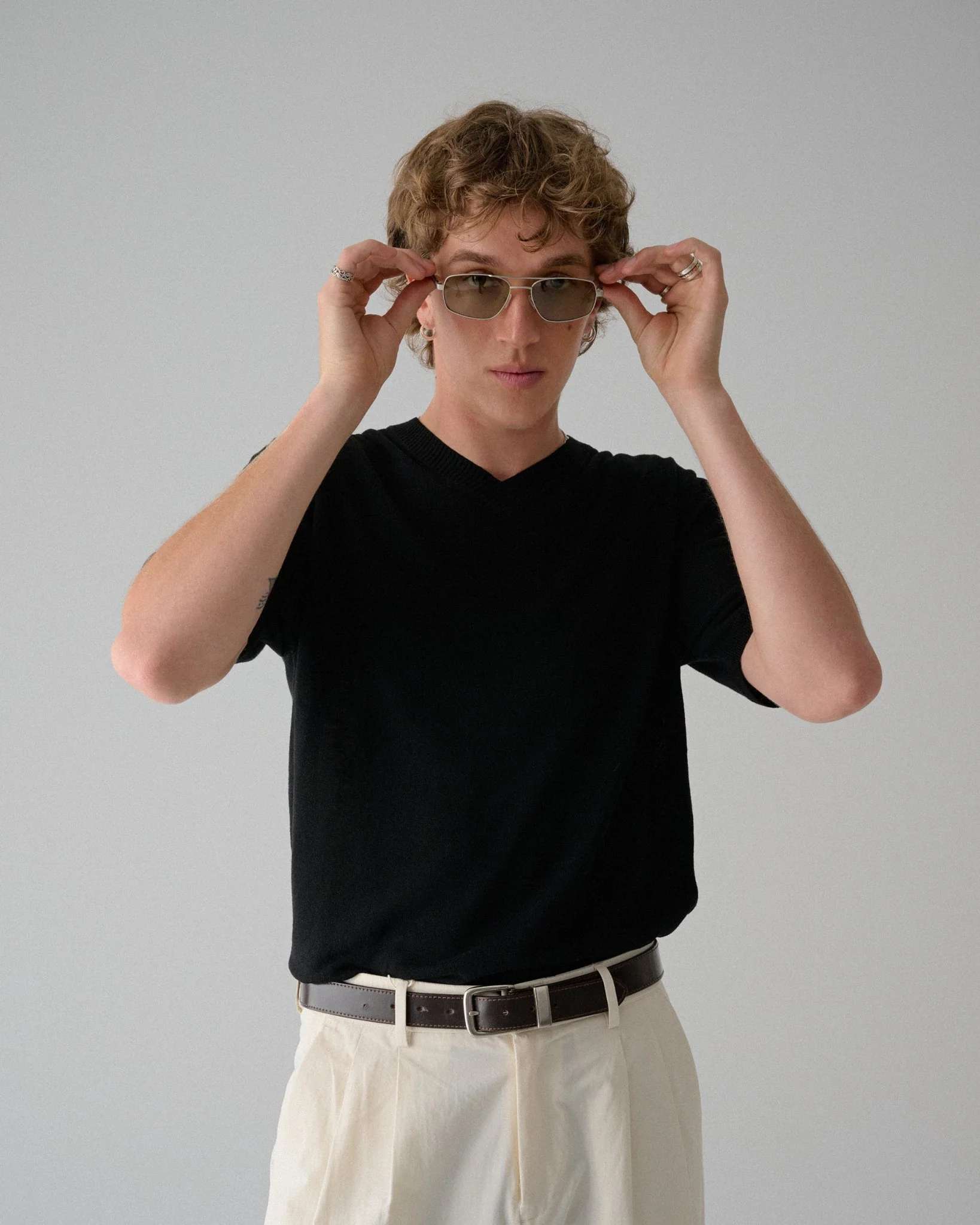Astley / Matte Silver & Caper Lens - Image 4