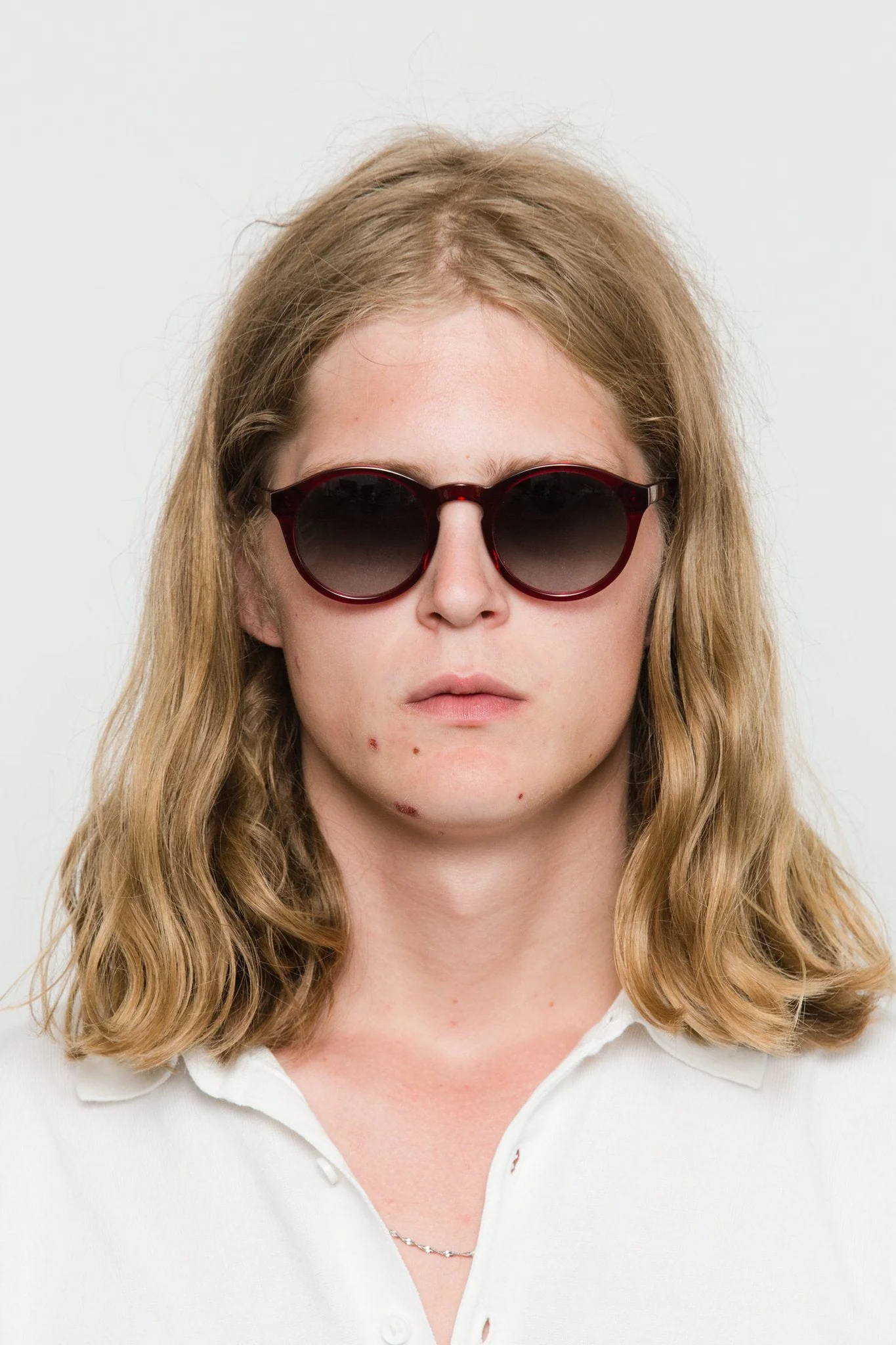 Barstow / Plum Acetate & Grey Gradient Lens - Image 4
