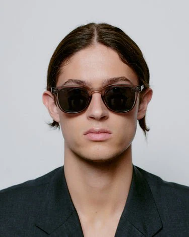 Bate / Grey Transparent & Grey Lens - Image 3