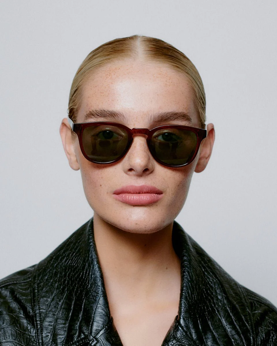 Bate / Brown Transparent & Green Lens - Image 5