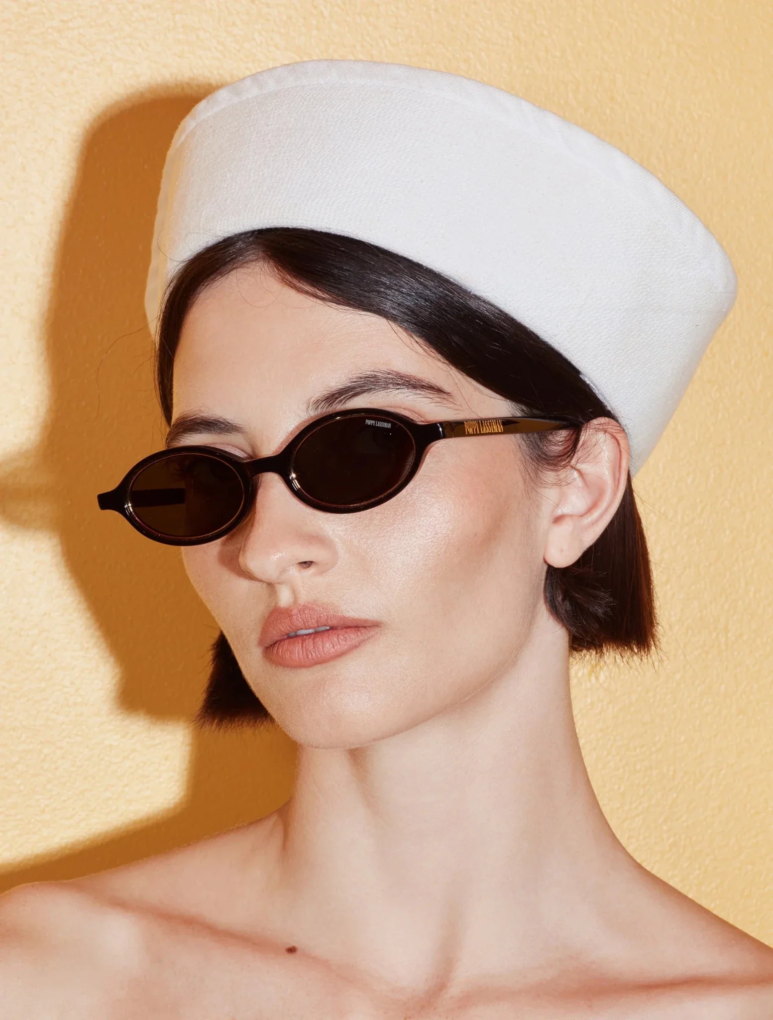 Bertie / Black & Black Lens - Image 10