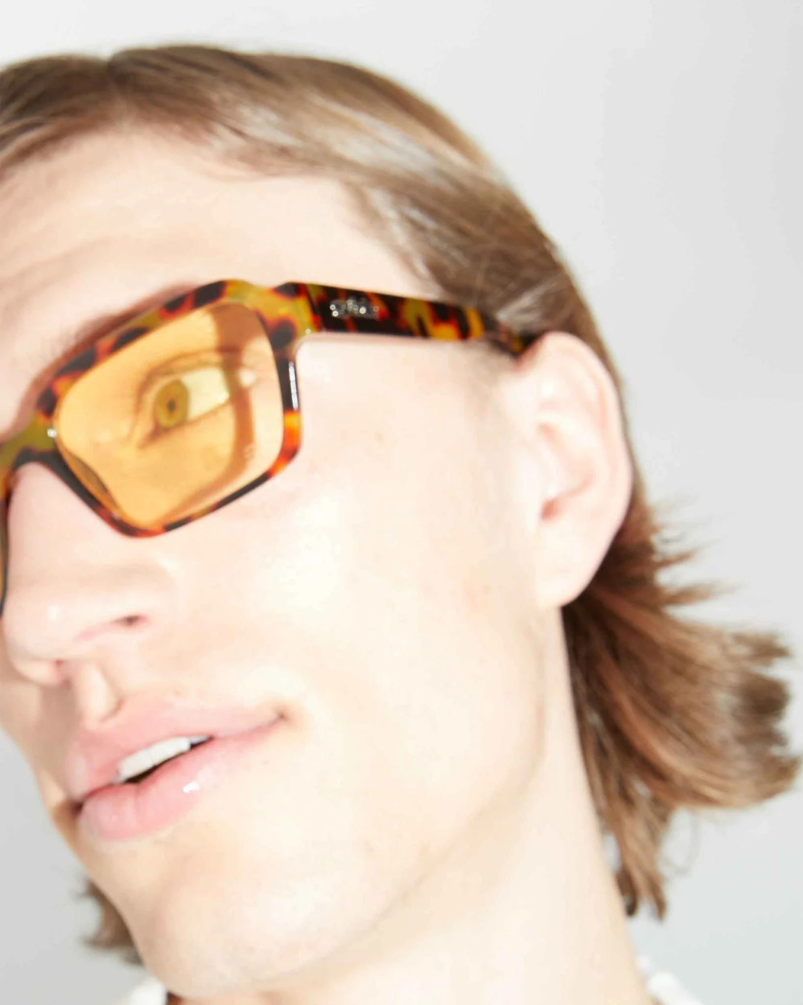 Booth / Pinta Tortoise & Acid Yellow Lens - Image 4