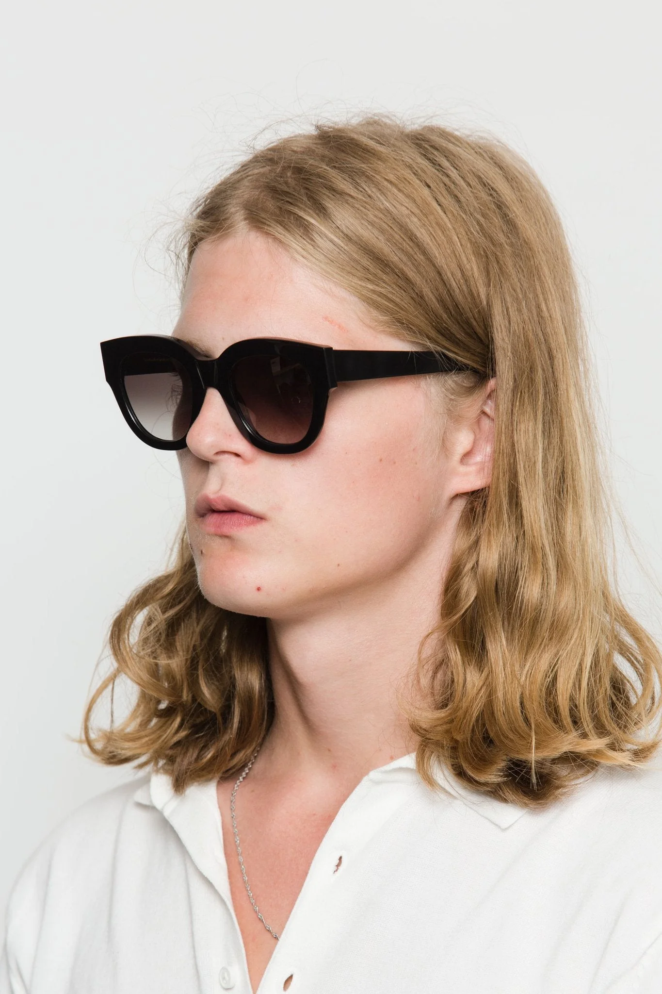Cleo / Black Acetate & Grey Gradient Lens - Image 5