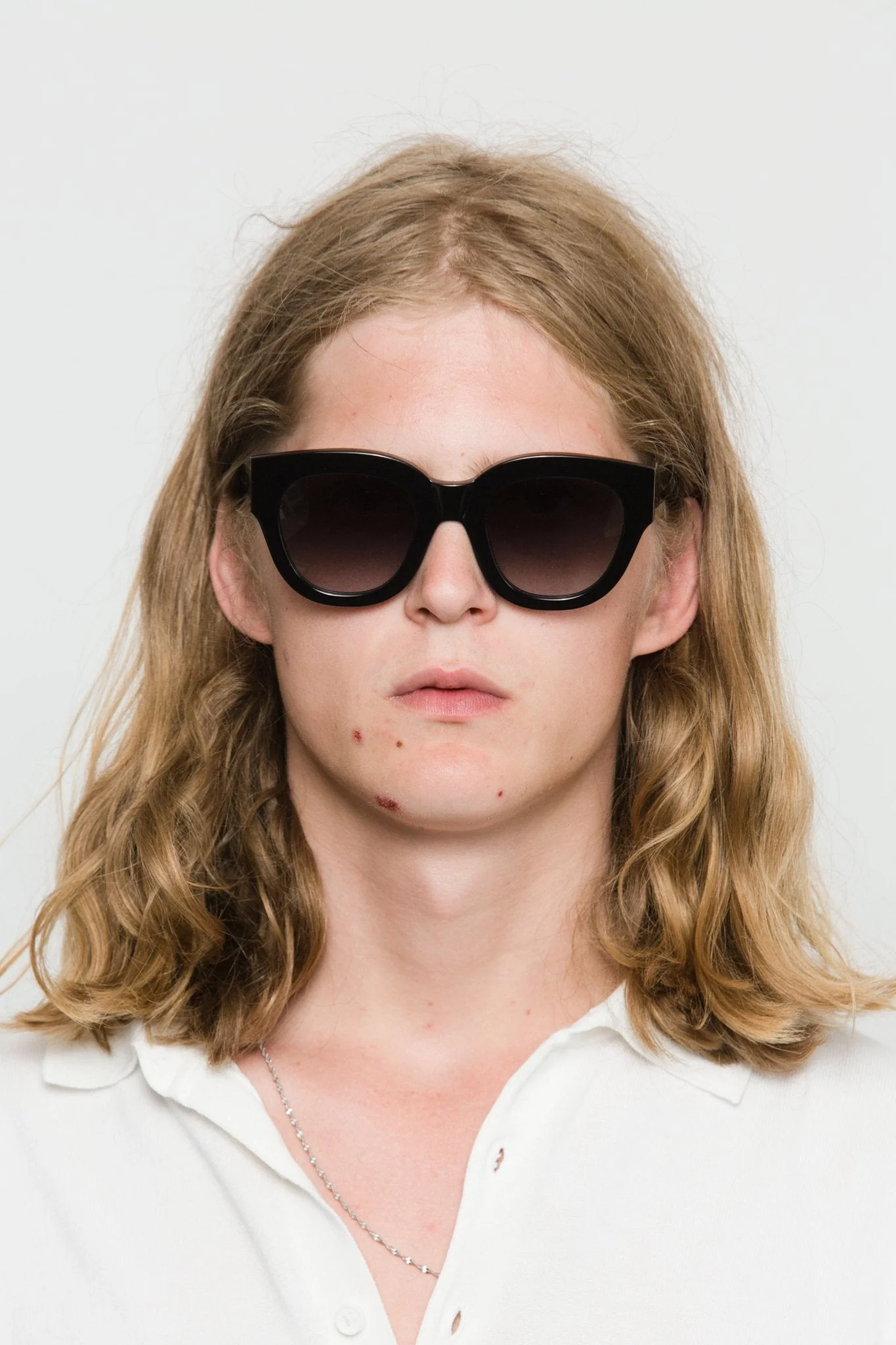 Cleo / Black Acetate & Grey Gradient Lens - Image 6