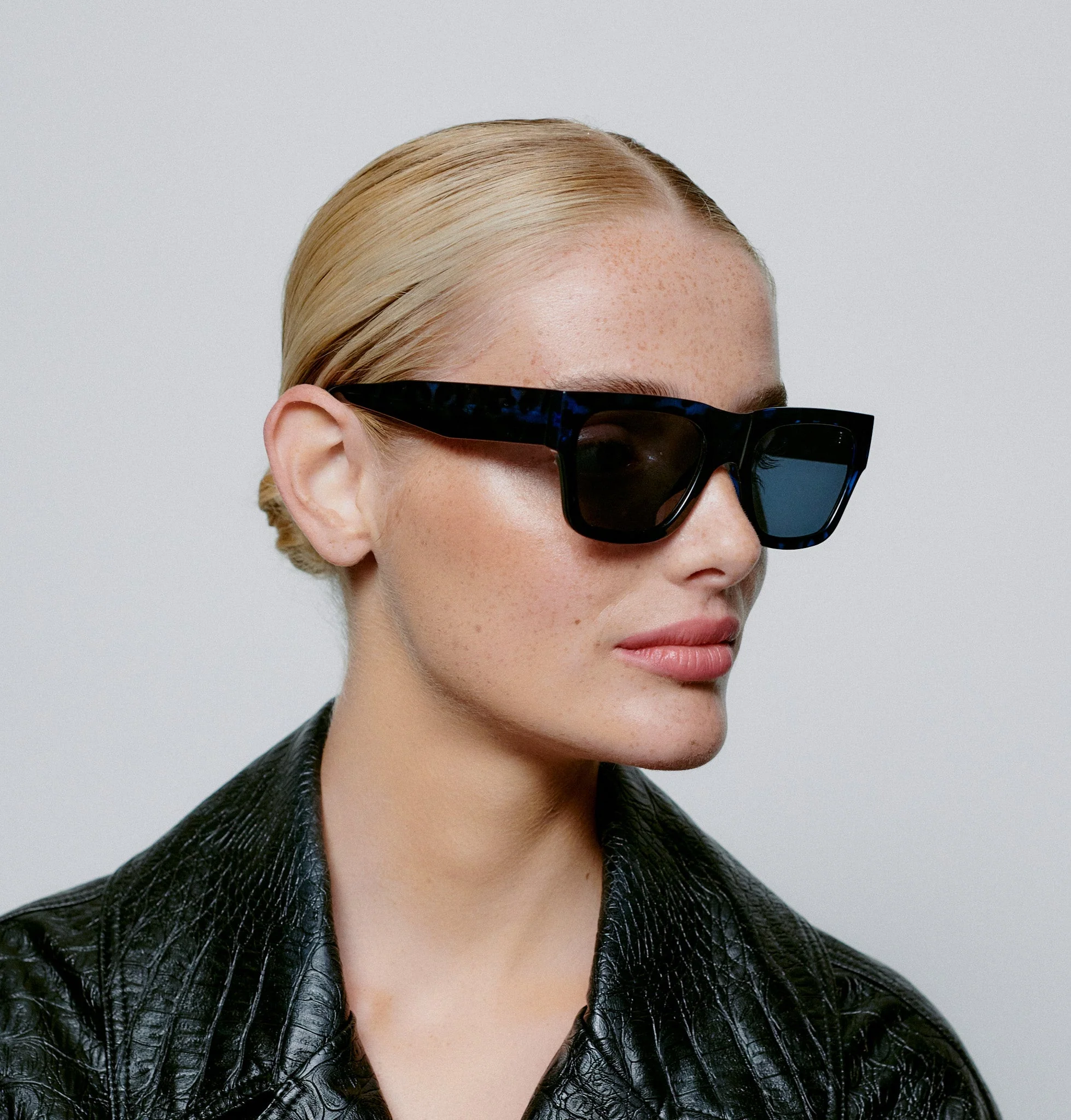 Agnes / Demi Blue & Graphite Blue Lens - Image 5