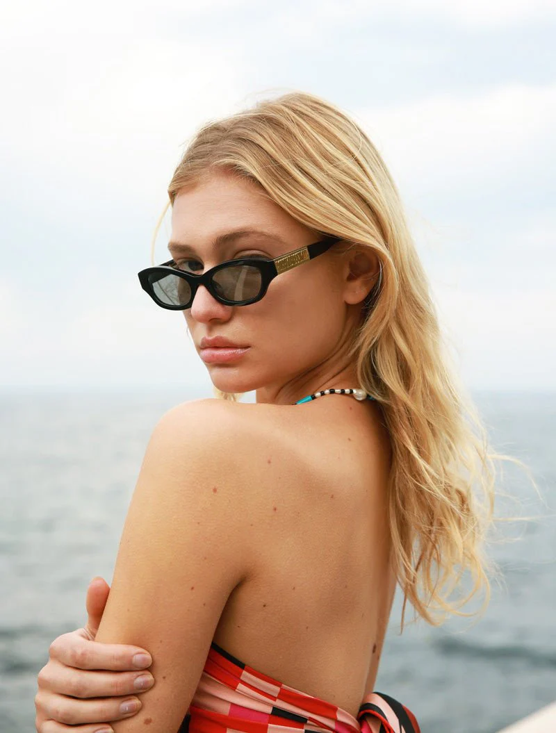 Courtney / Black & Black Lens - Image 7