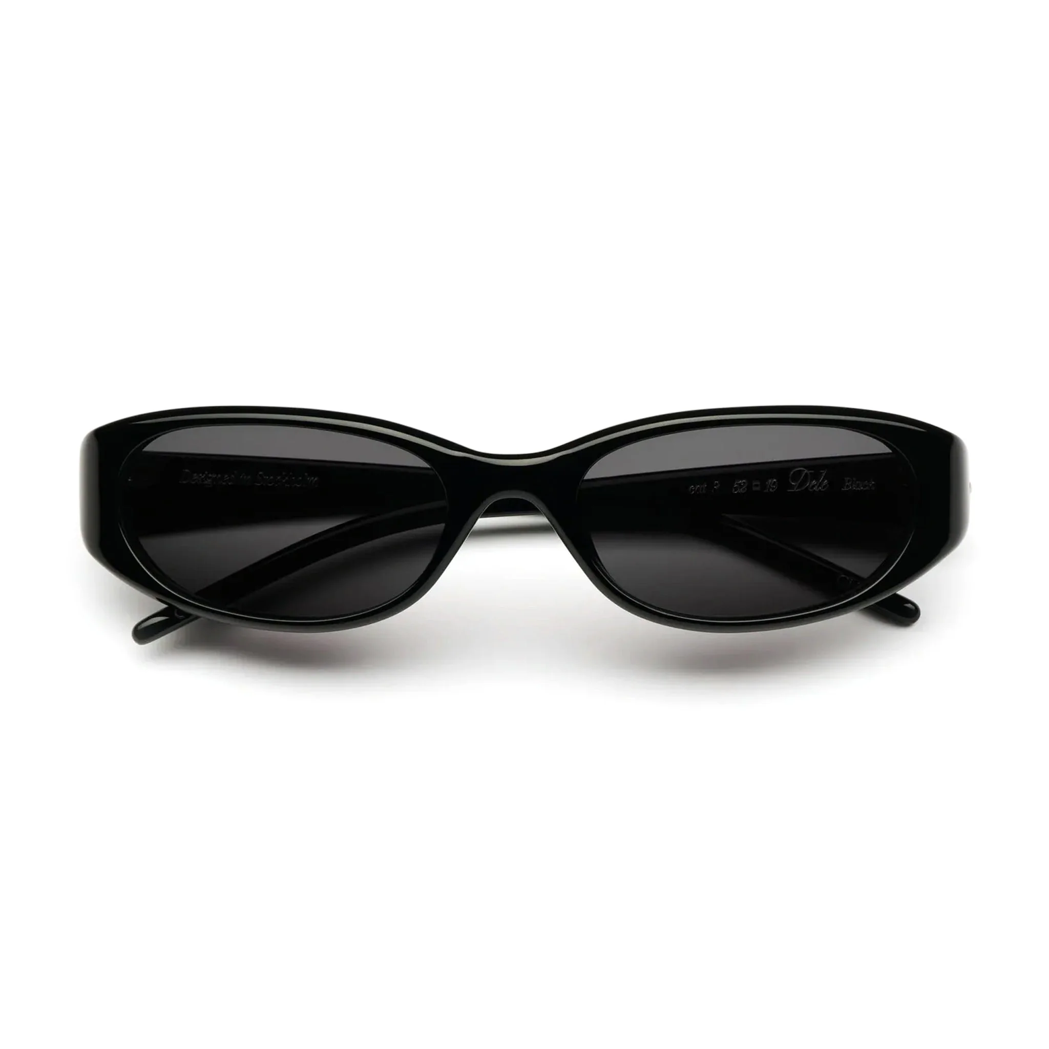 Dele / Black & Black Lens