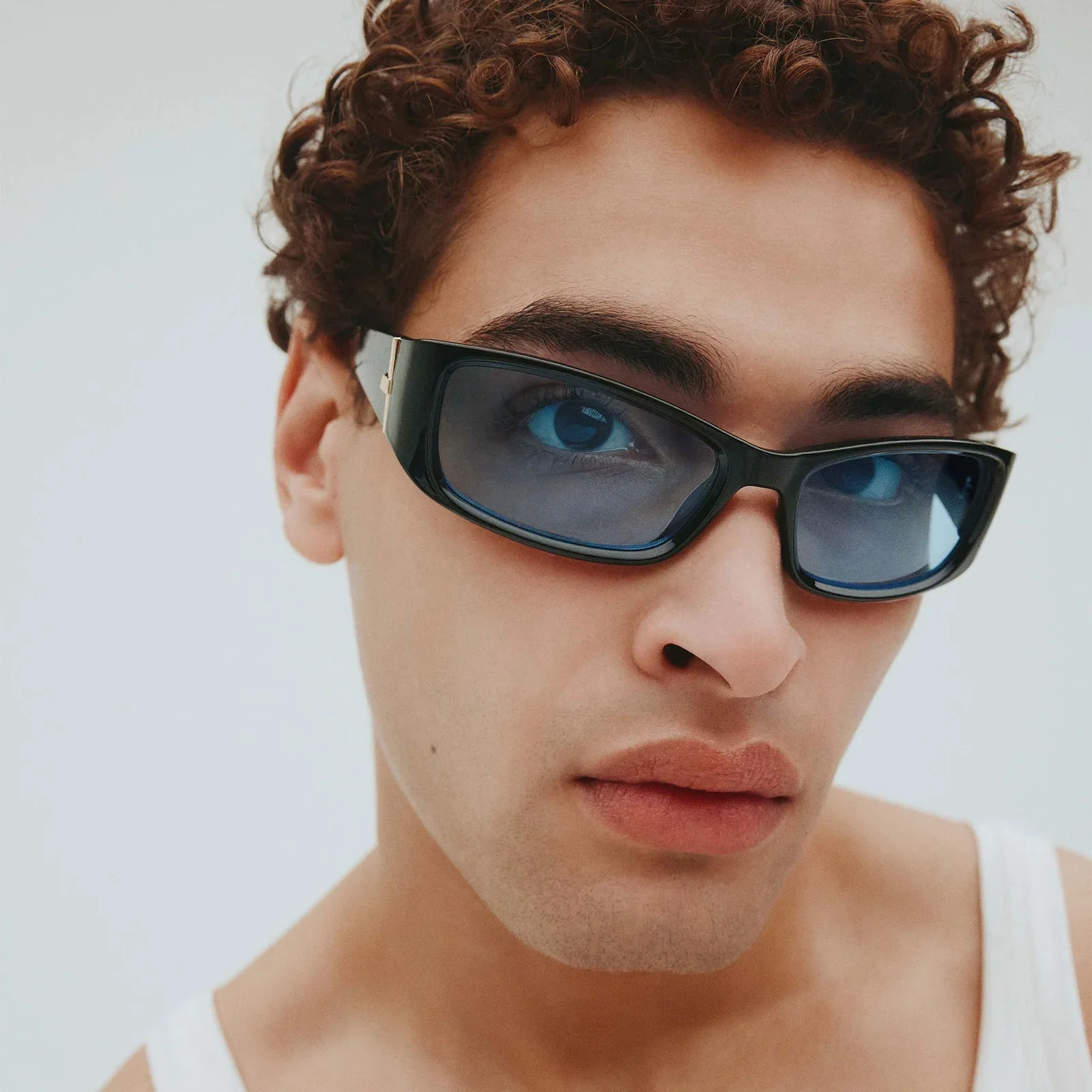 Du Jour / Black & Sky Blue Lens - Image 5