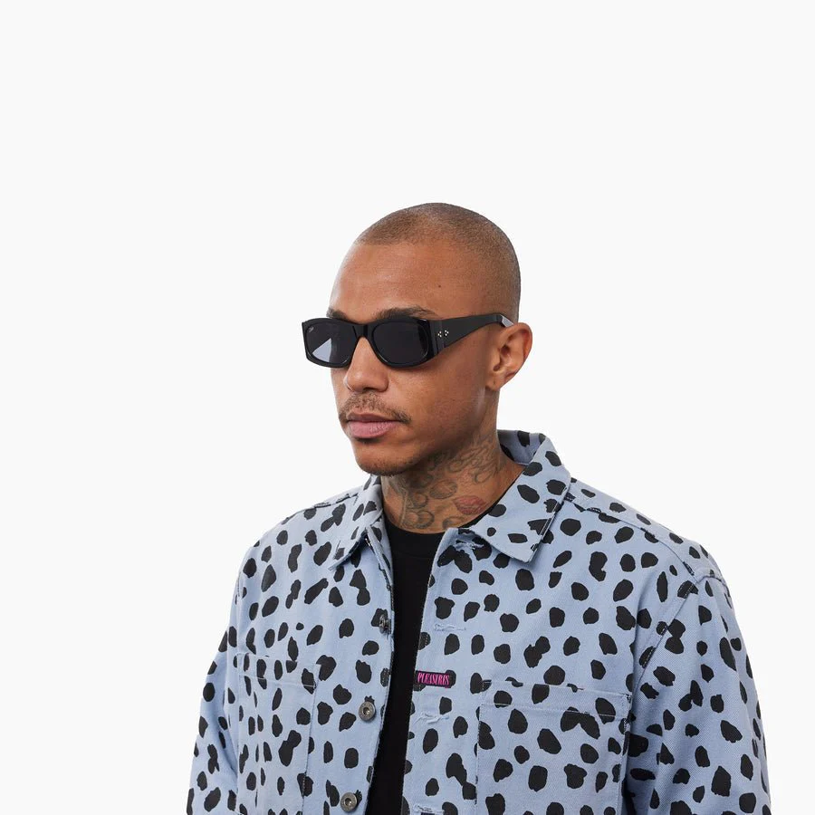 Eazy / Black Acetate & Black Lens - Image 9