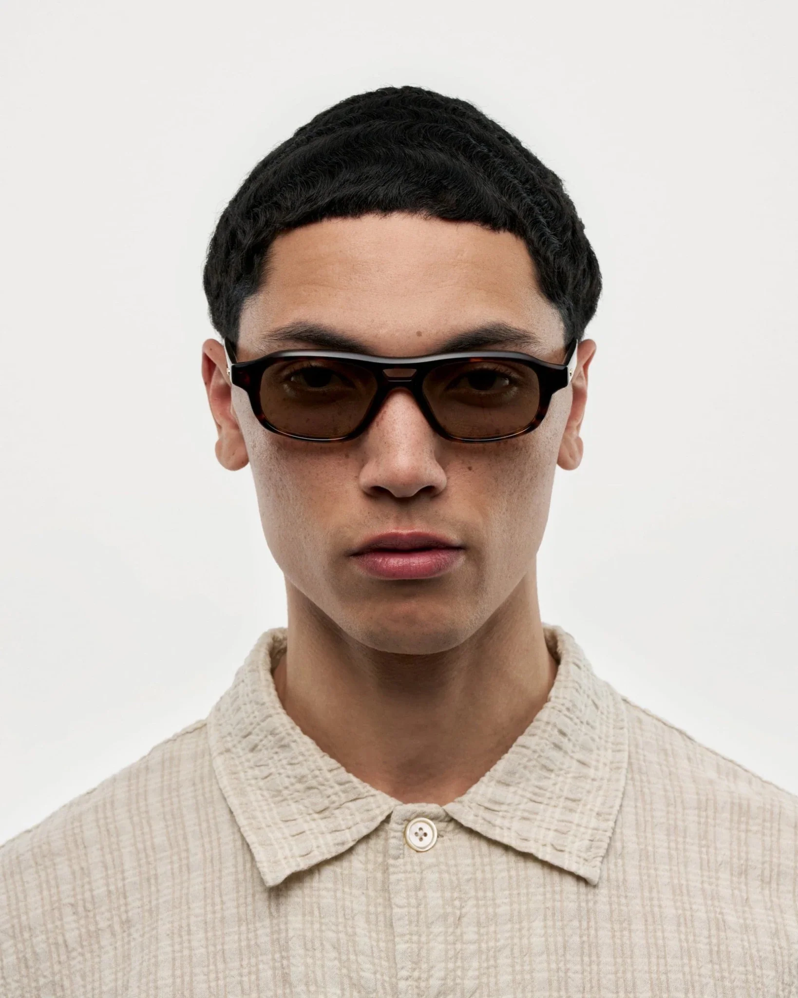 Eli / Terra Tortoise & Brown Lens - Image 3