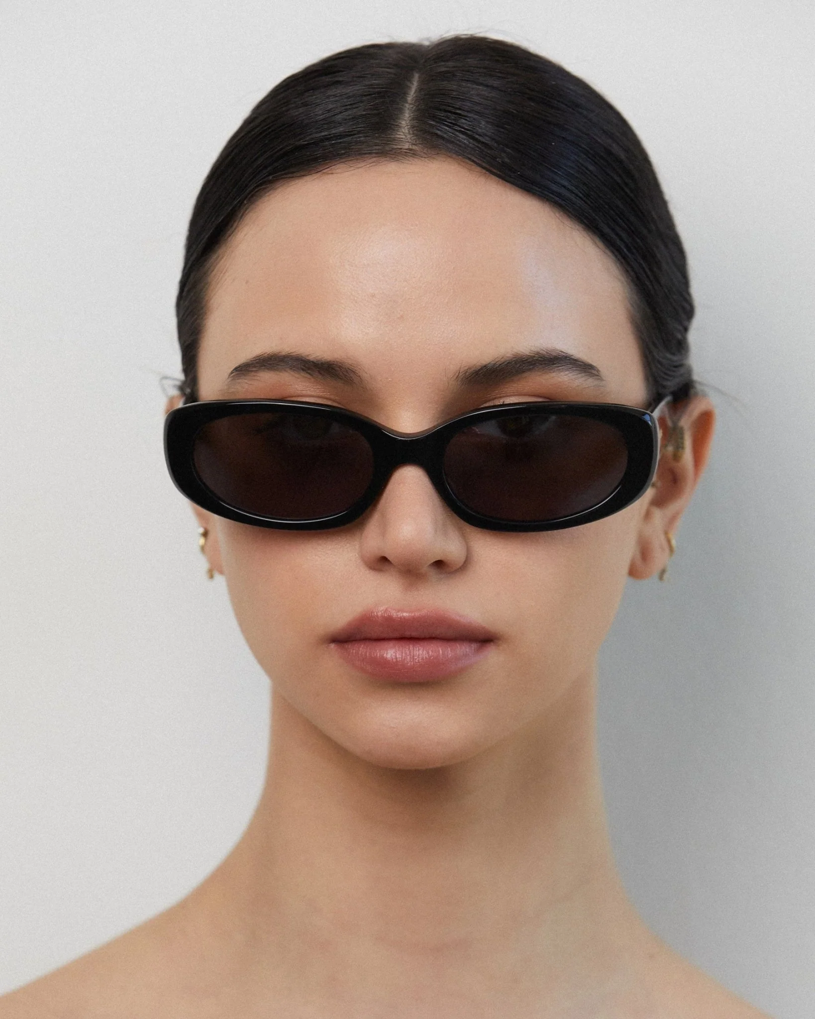 Evie / Black Acetate & Grey Lens - Image 3