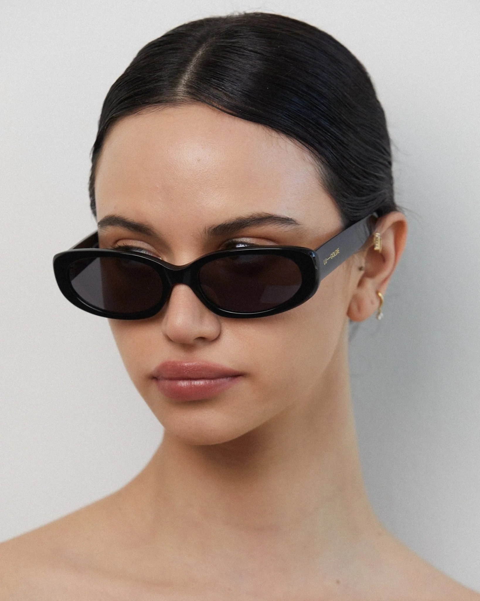 Evie / Black Acetate & Grey Lens - Image 6