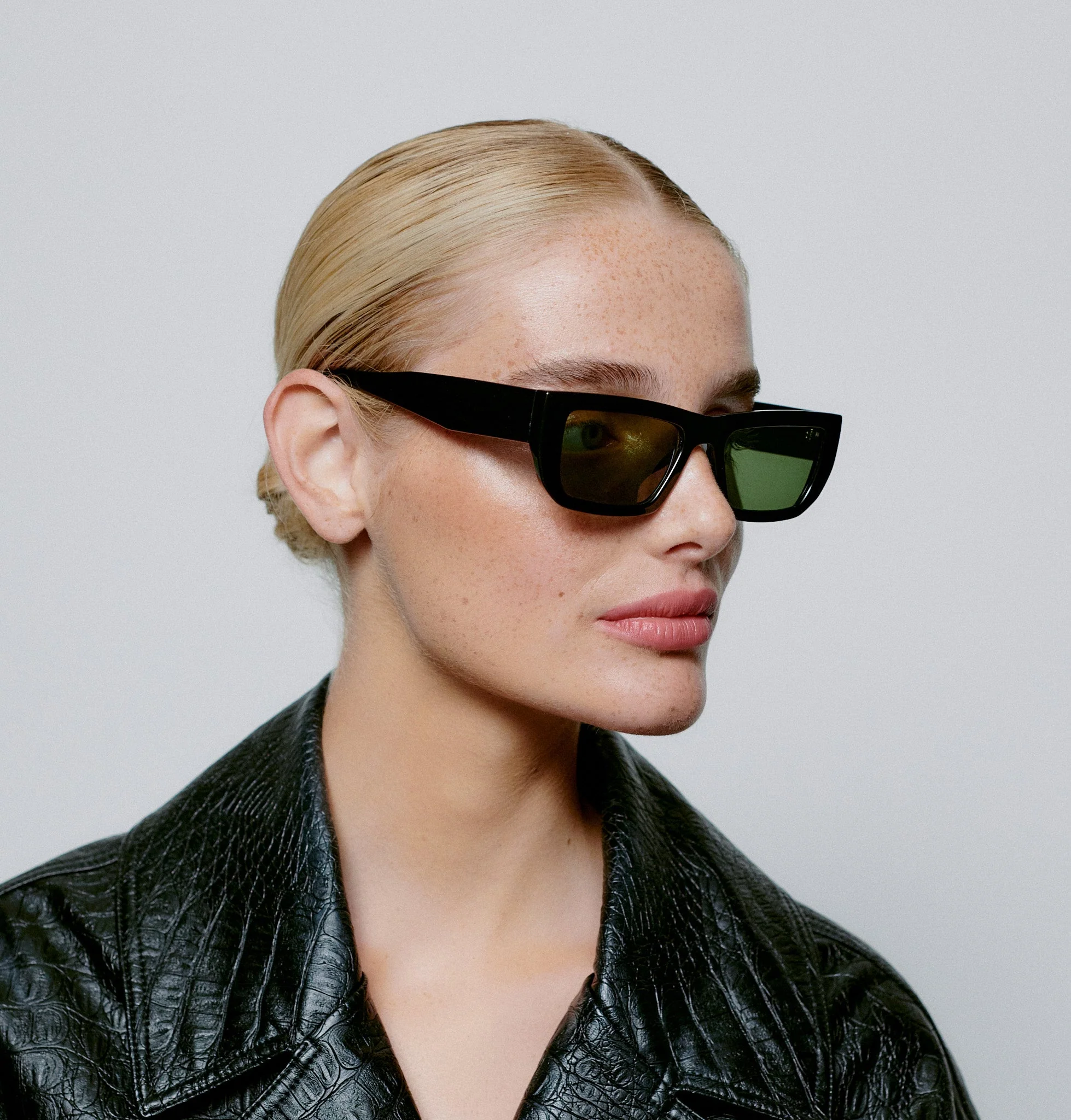 Fame / Black & Graphite Green Lens - Image 6