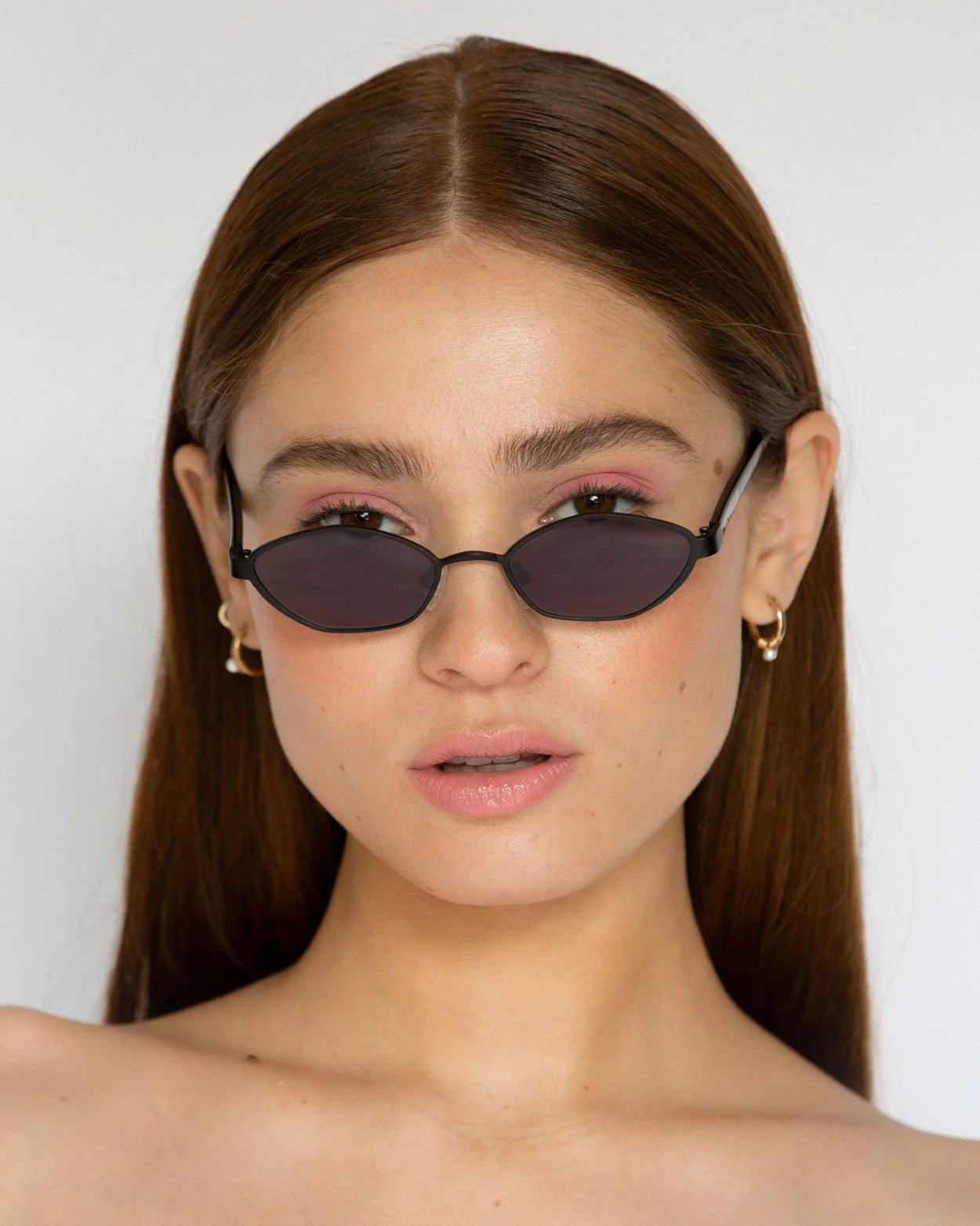 Farrah / Black & Black Lens - Image 3