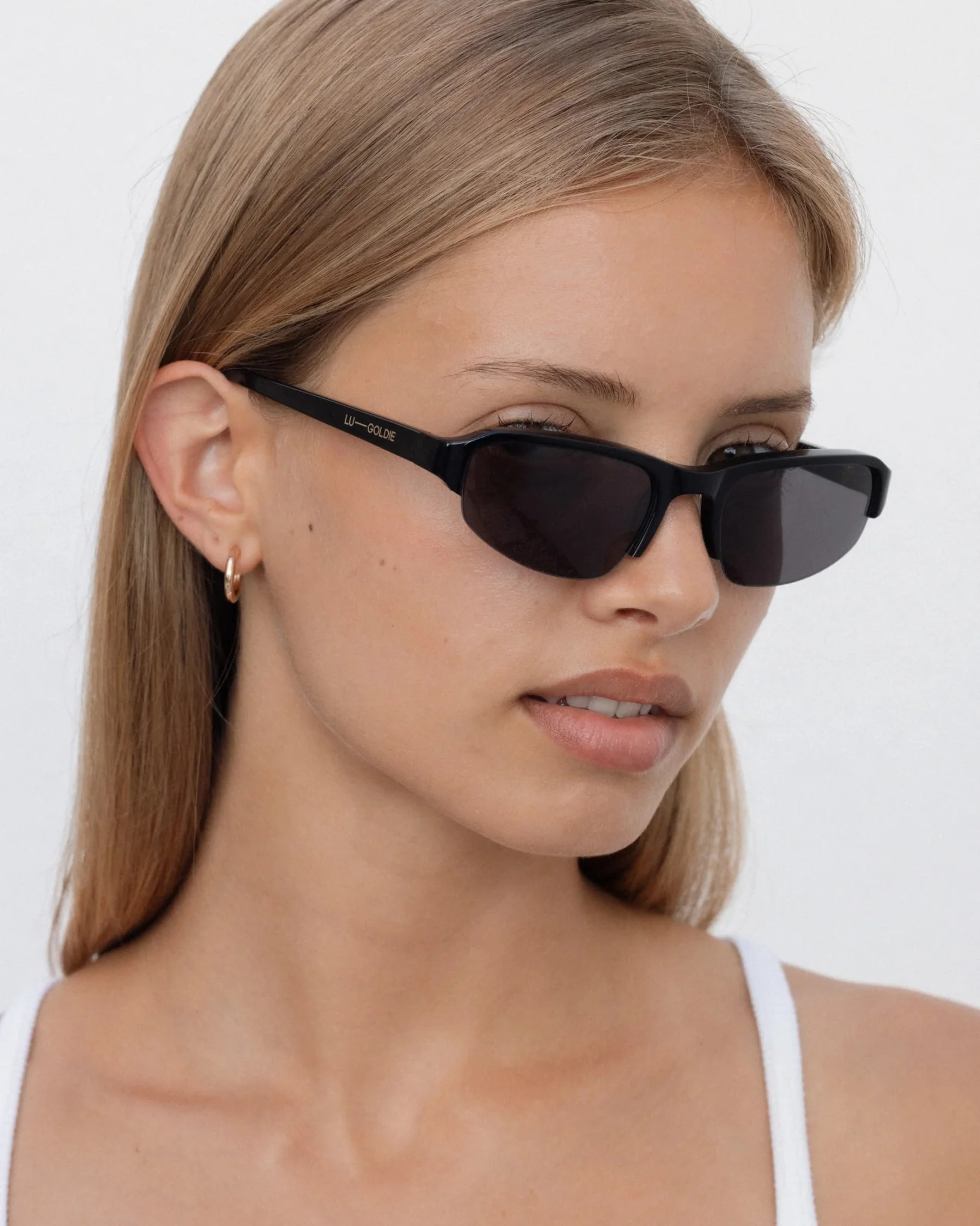 Gia / Black & Black Lens - Image 6