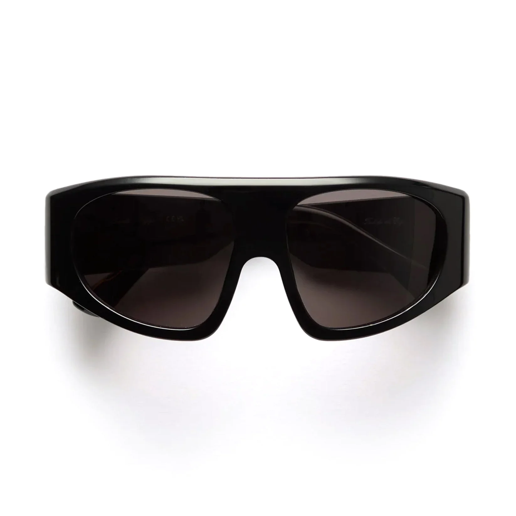 Gigi / Black & Black Lens