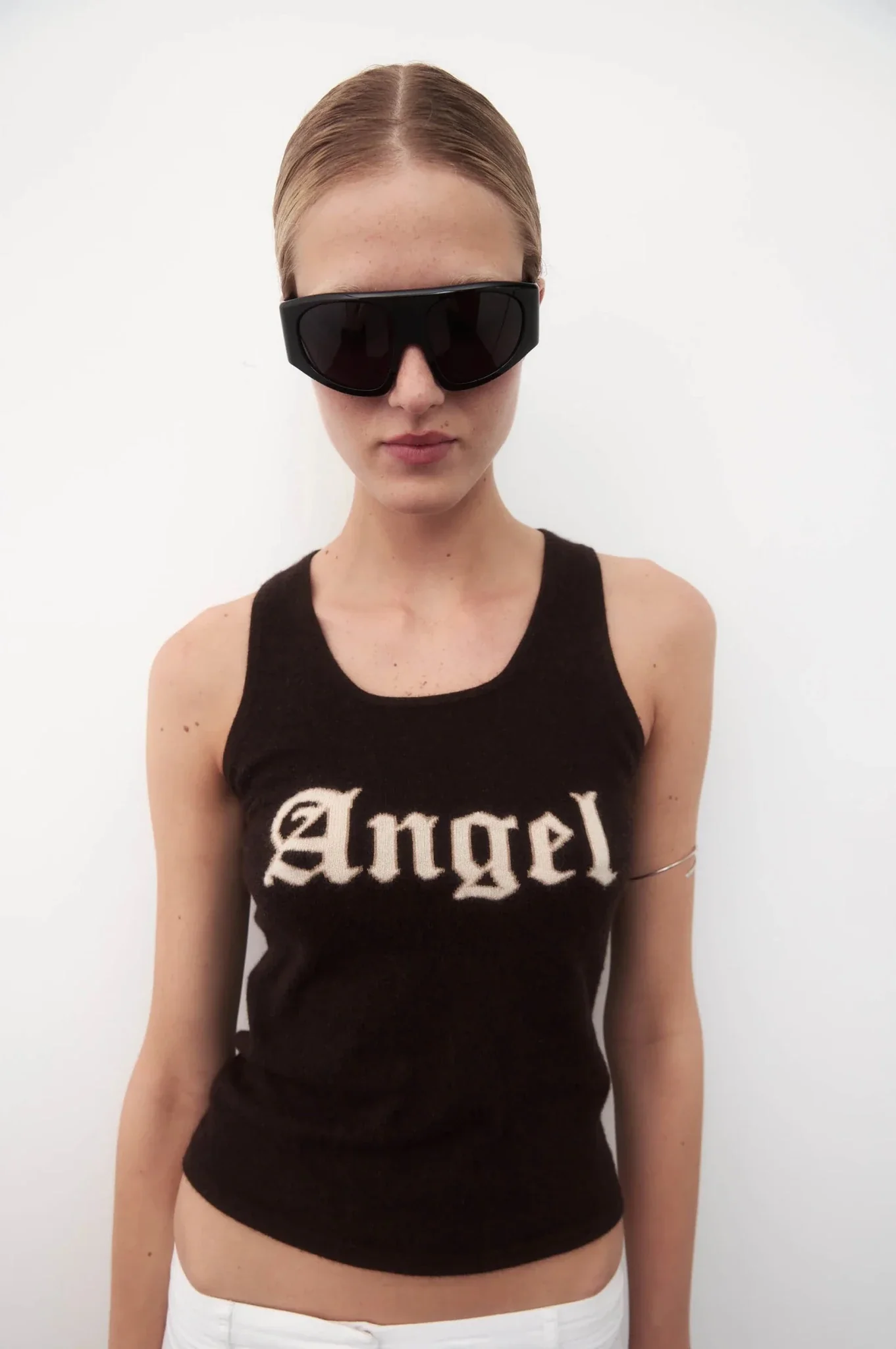 Gigi / Black & Black Lens - Image 2