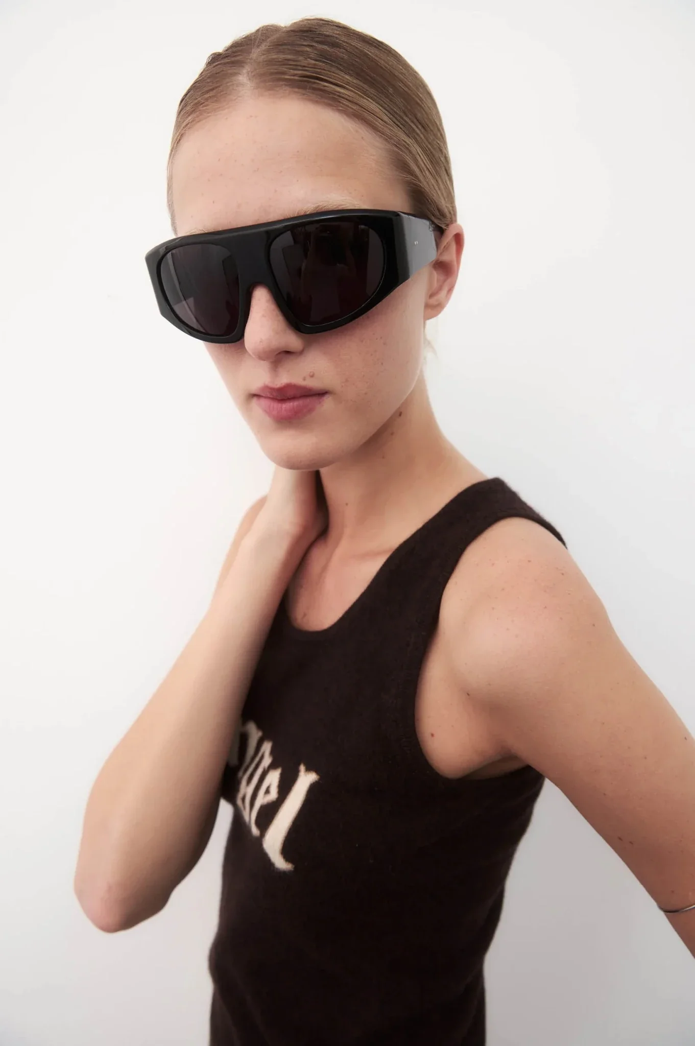 Gigi / Black & Black Lens - Image 5
