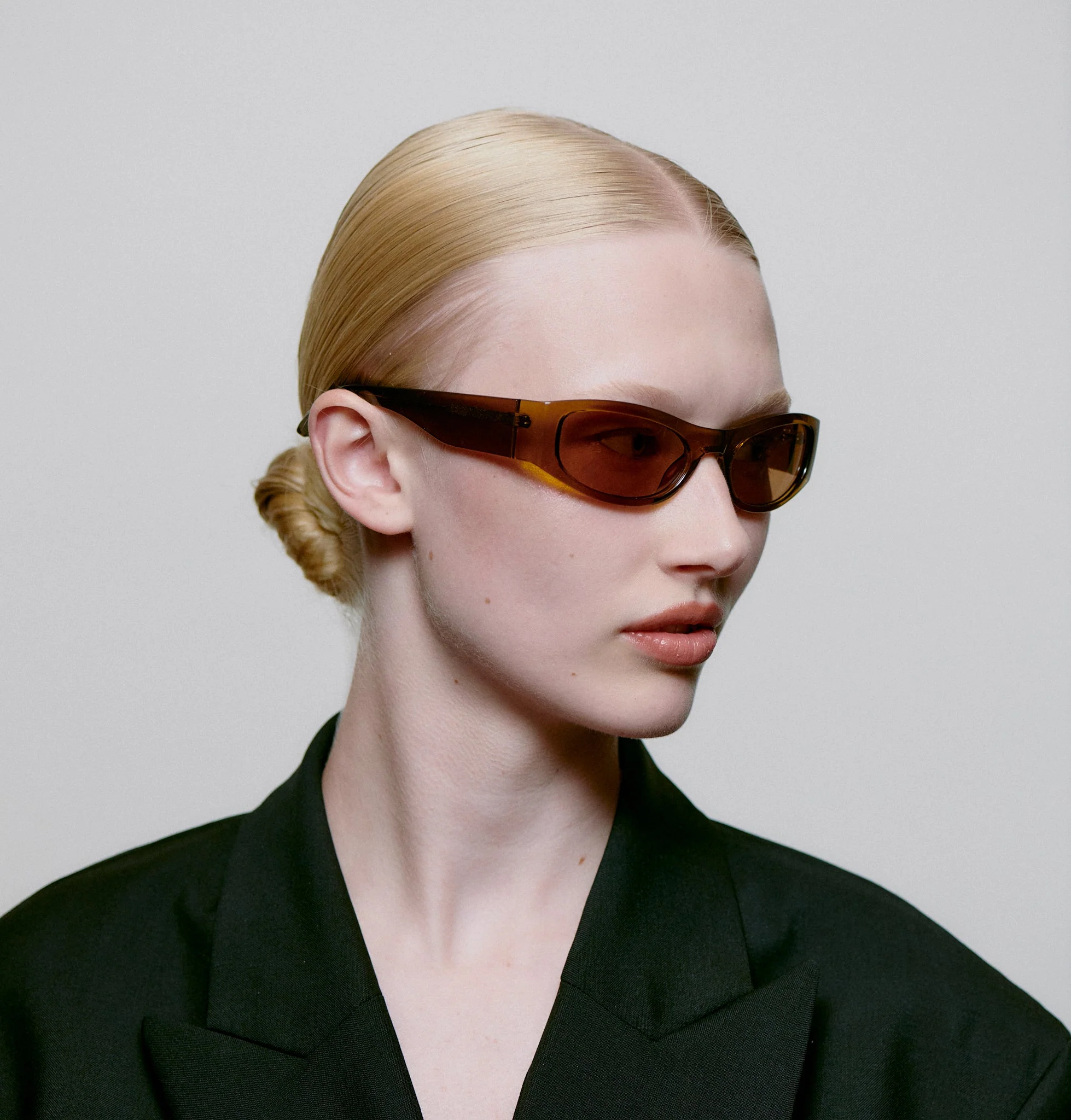 Gust / Smoke Transparent & Brown Lens - Image 6