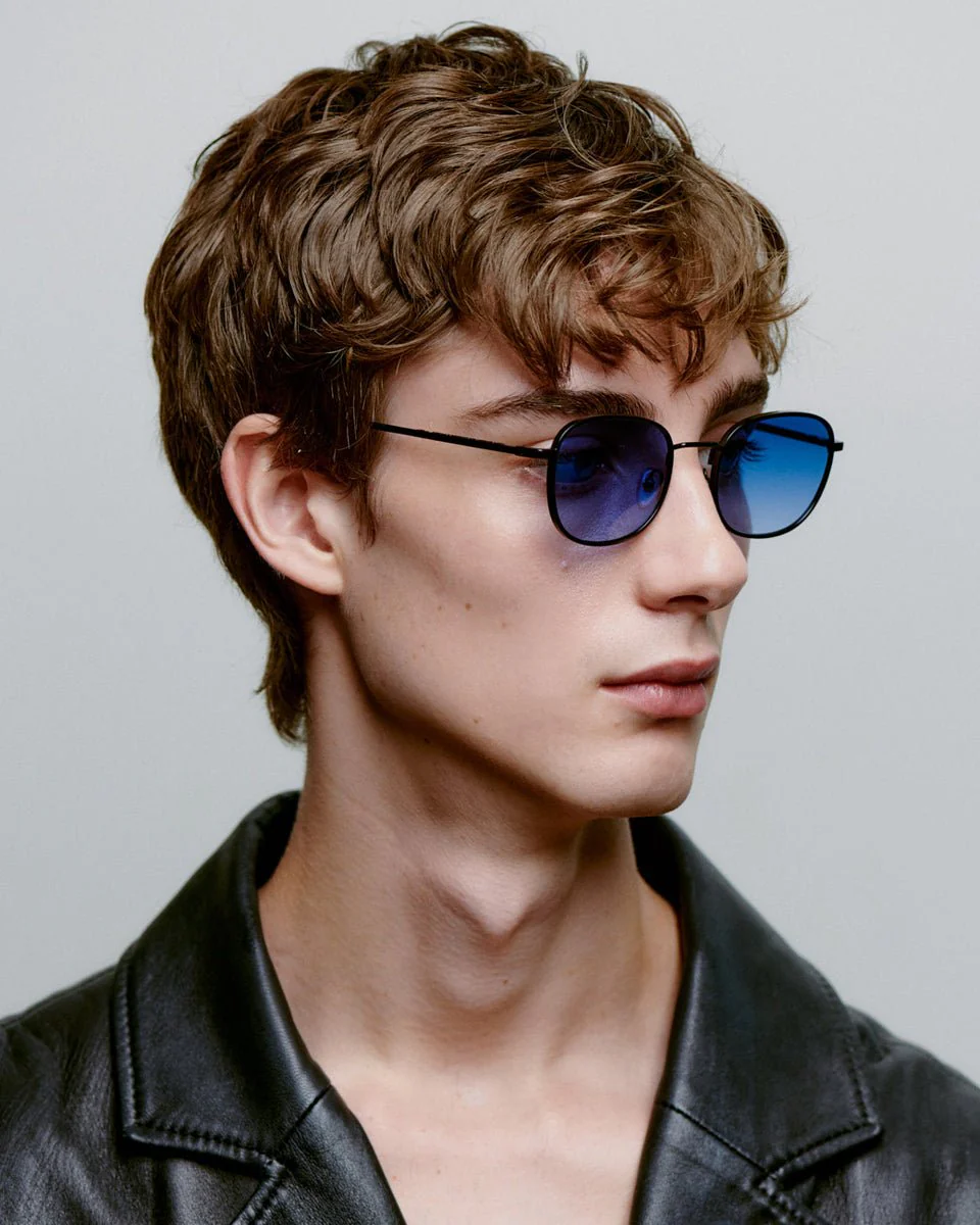 Hello / Matte Black & Blue Gradient Lens - Image 5
