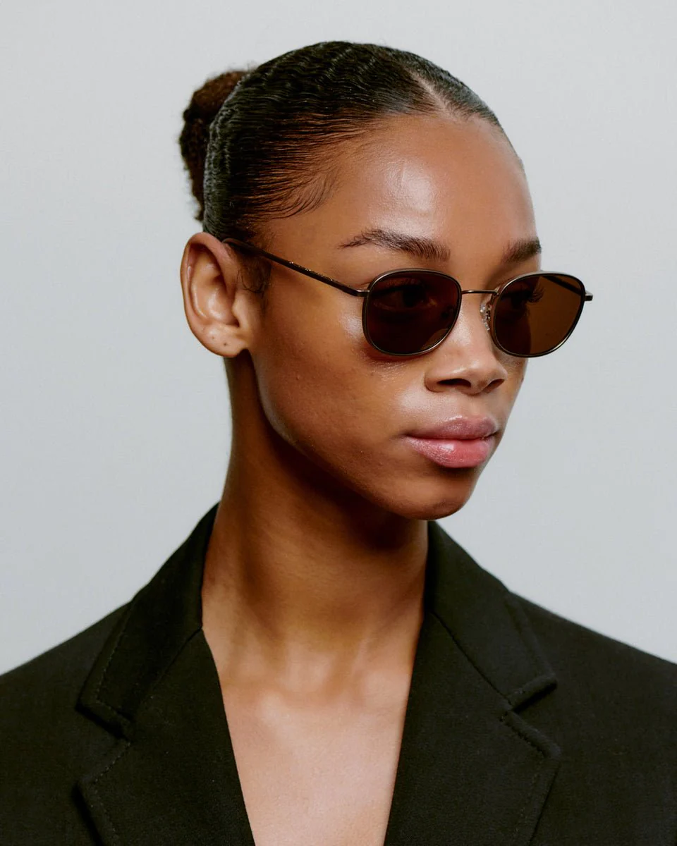 Hello / Matte Brown & Brown Lens - Image 4