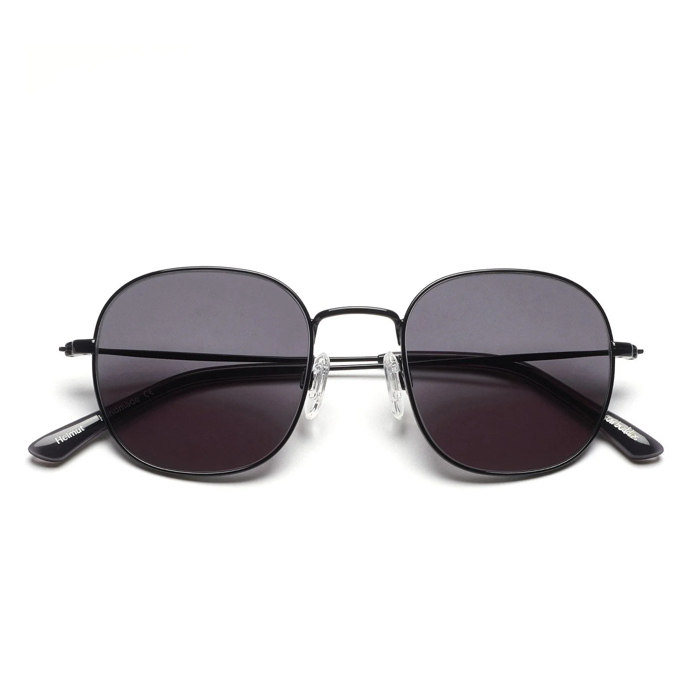 Helmut / Black Grey