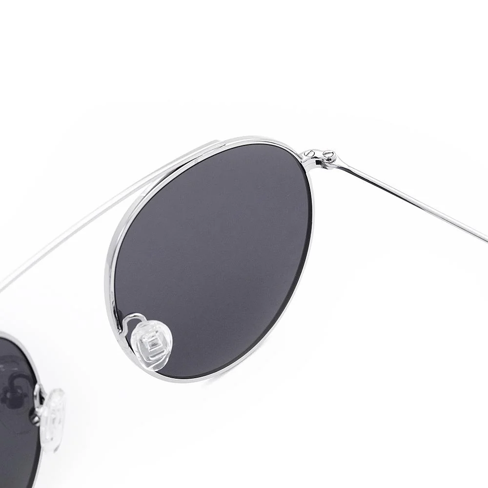Iota / Silver Metal & Grey Lens - Image 3