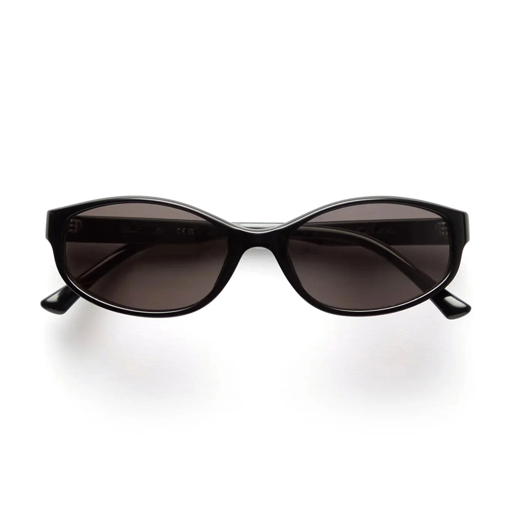 Isla / Black & Black Lens