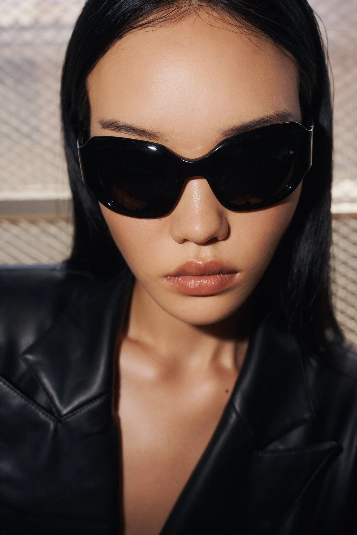 Jen 001 / Black & Black Lens - Image 5