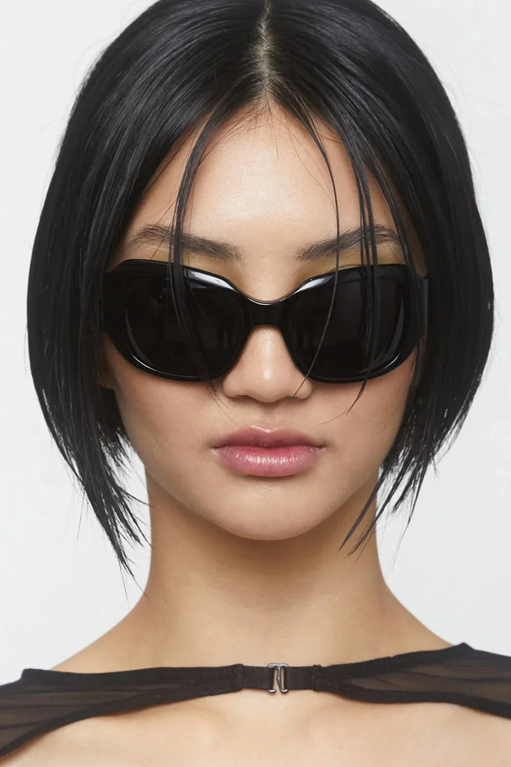 Jen 001 / Black & Black Lens - Image 7