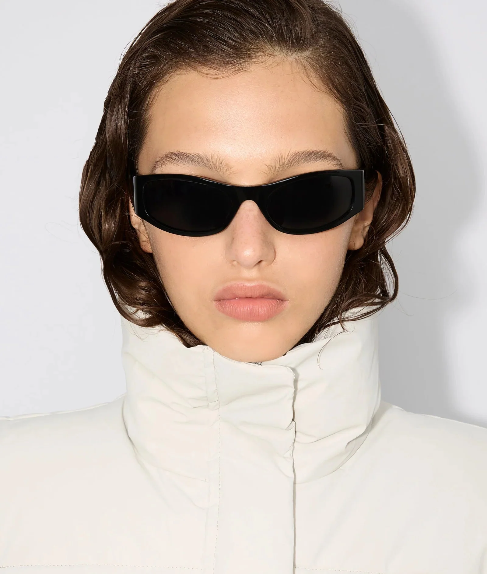Jen 002 / Black & Black Lens - Image 5