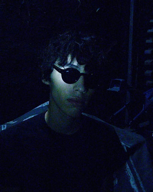 Kaya / Black Acetate & Black Lens - Image 4