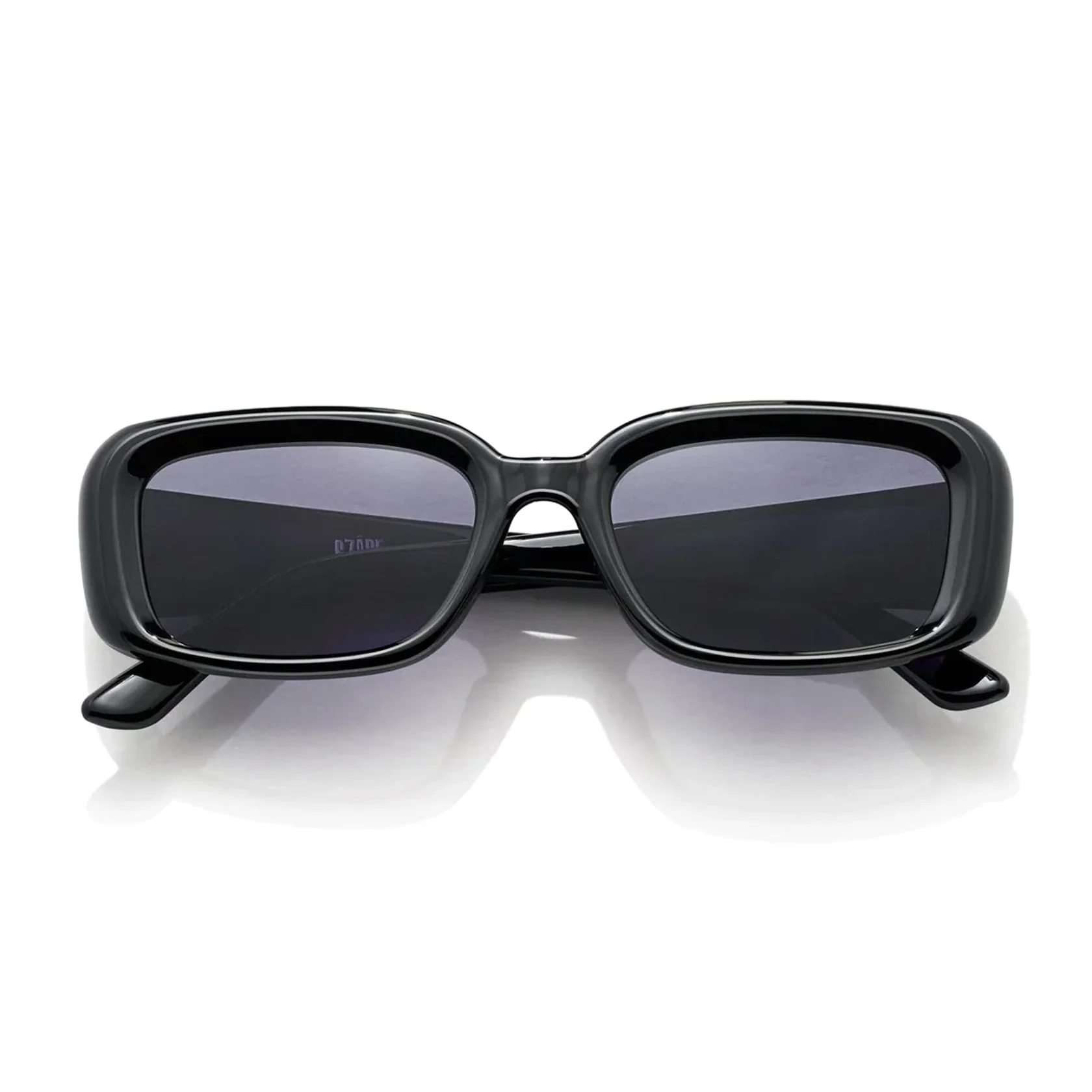 Laneway / Black Ink & Black Lens