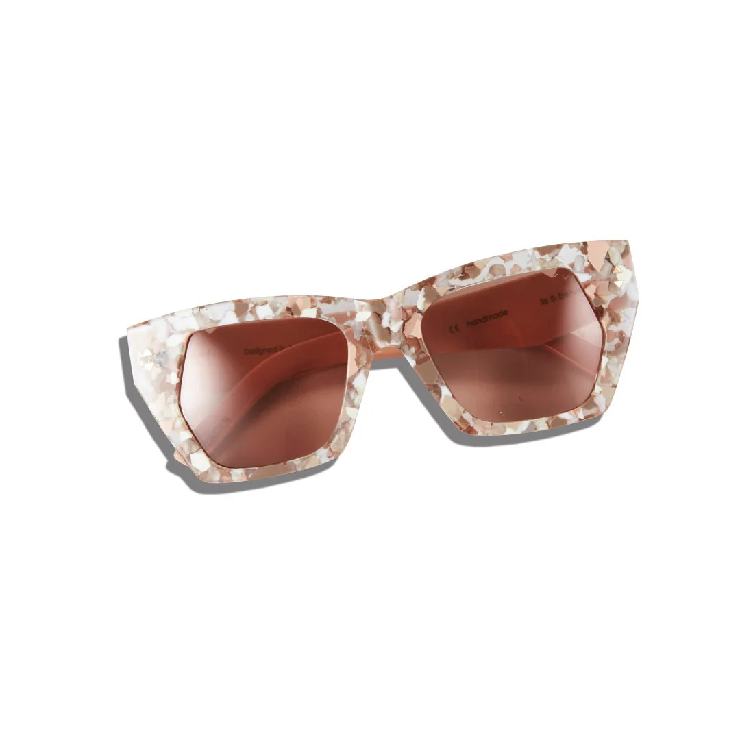 Lo & Behold / Pared Speckle & Nude With Rose Lens - Image 2