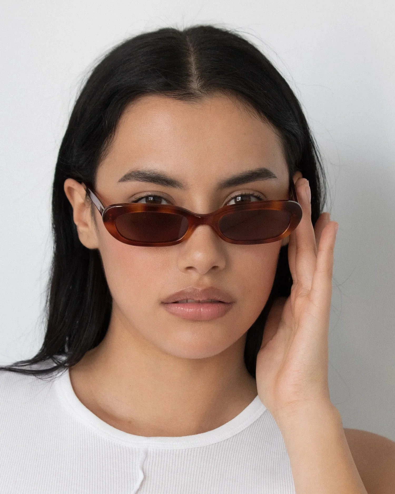 Lola / Chestnut & Brown Lens - Image 9