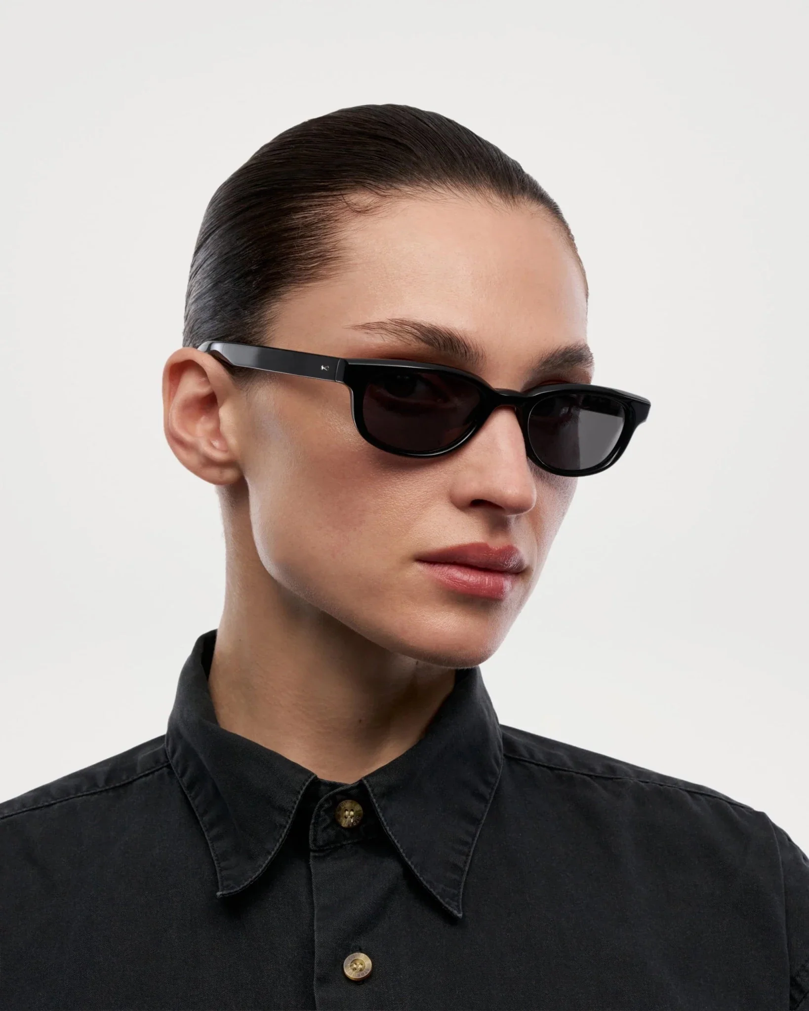 Lyra / Black & Black Lens - Image 4