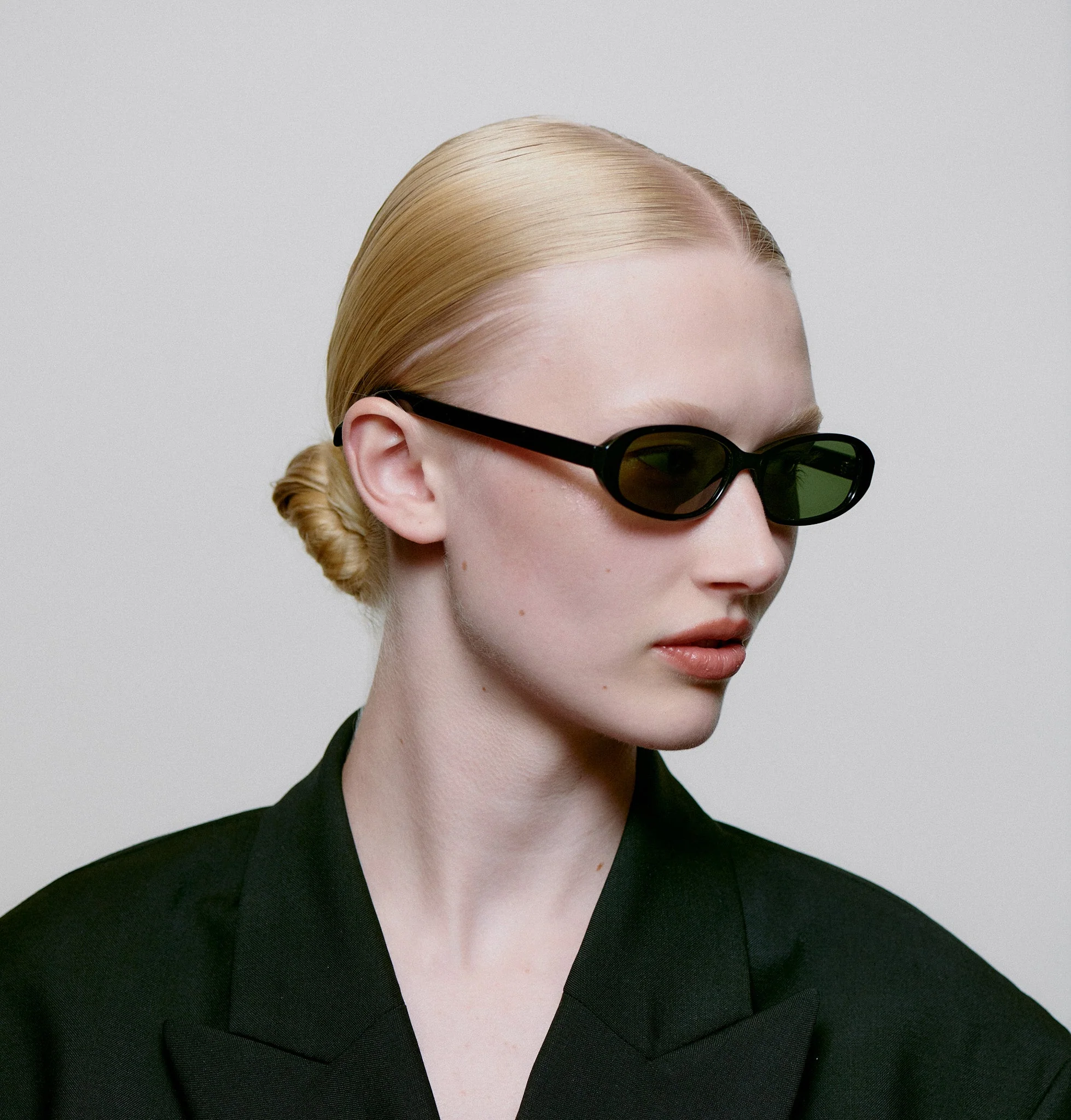 Macy / Black & Graphite Green Lens - Image 6