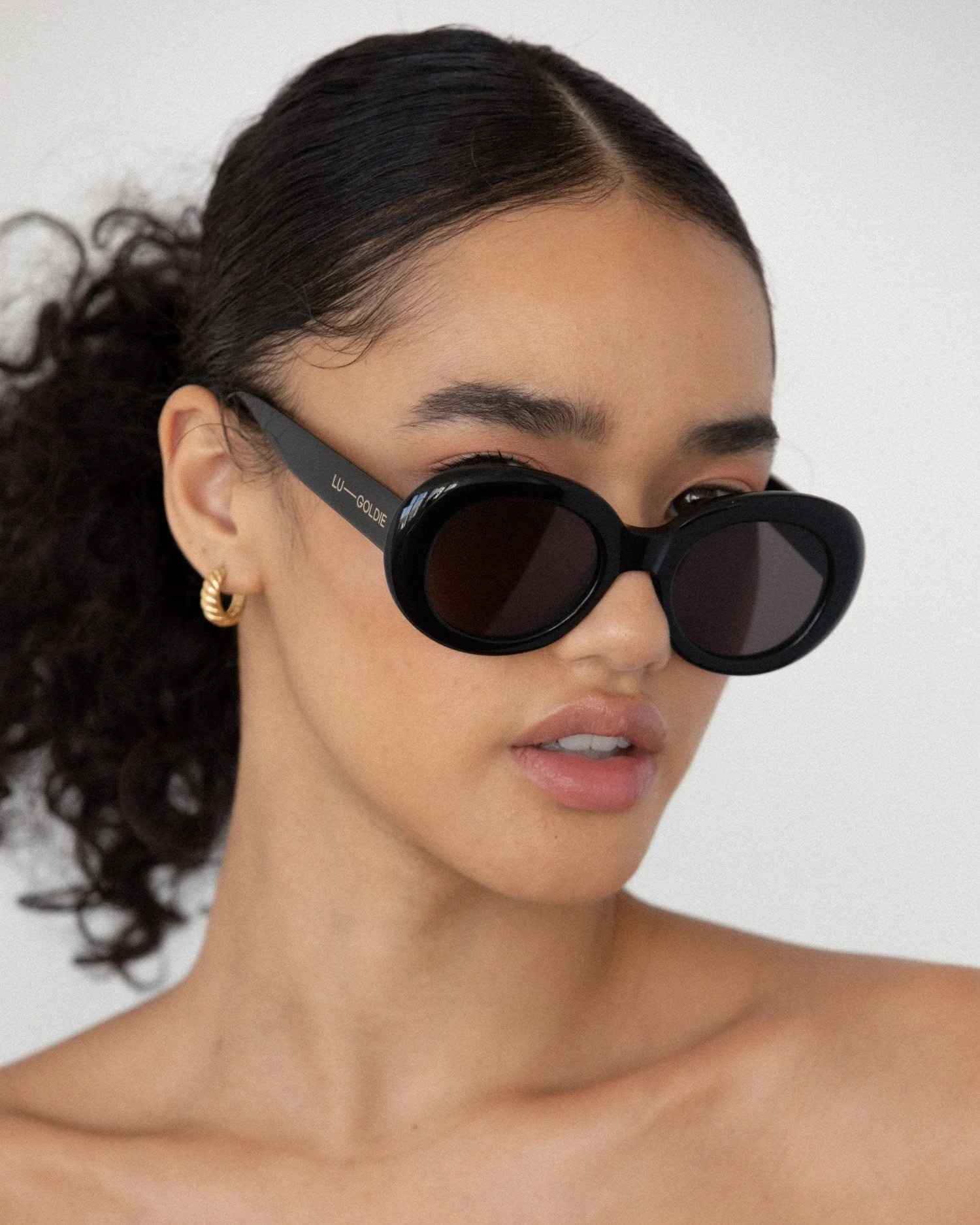 Margot / Black & Black Lens - Image 4
