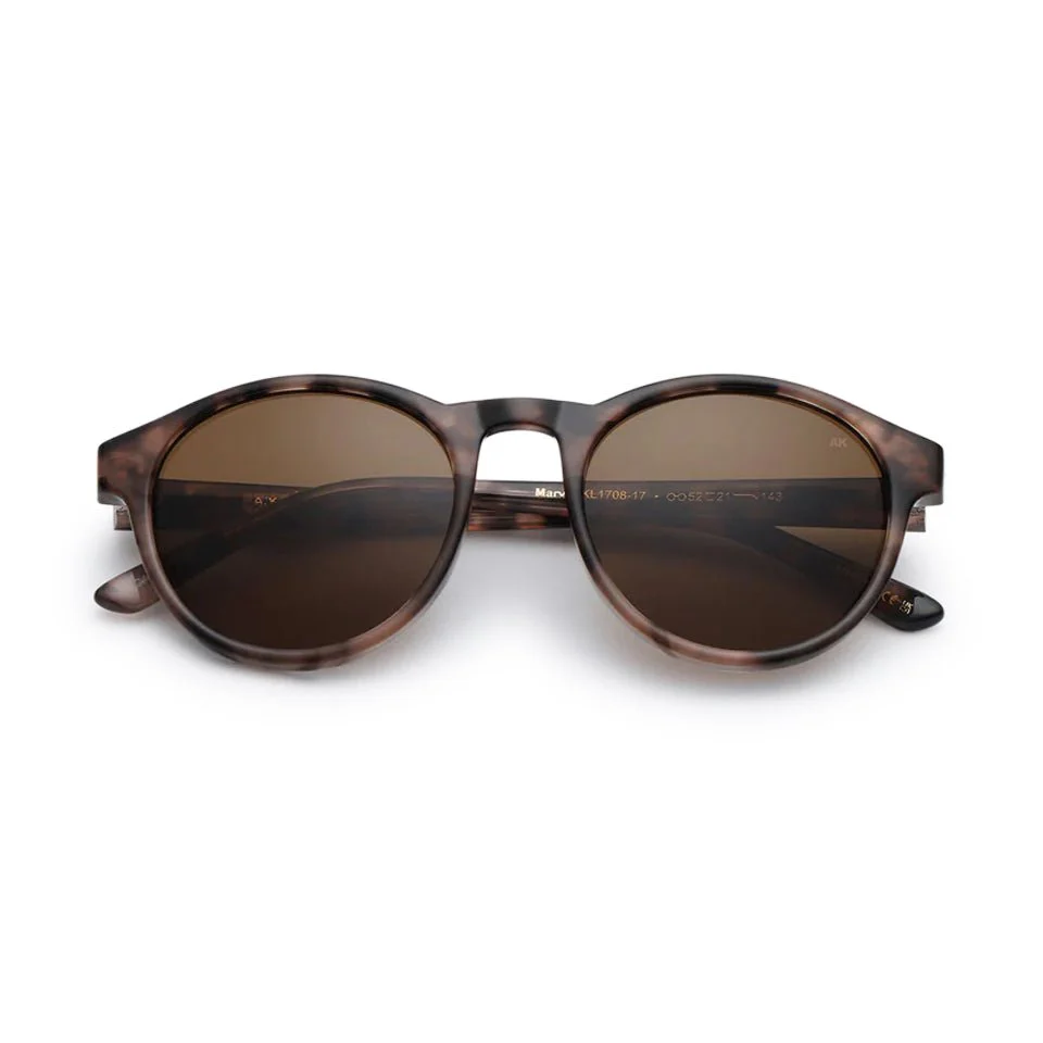 Marvin / Coquina & Brown Lens